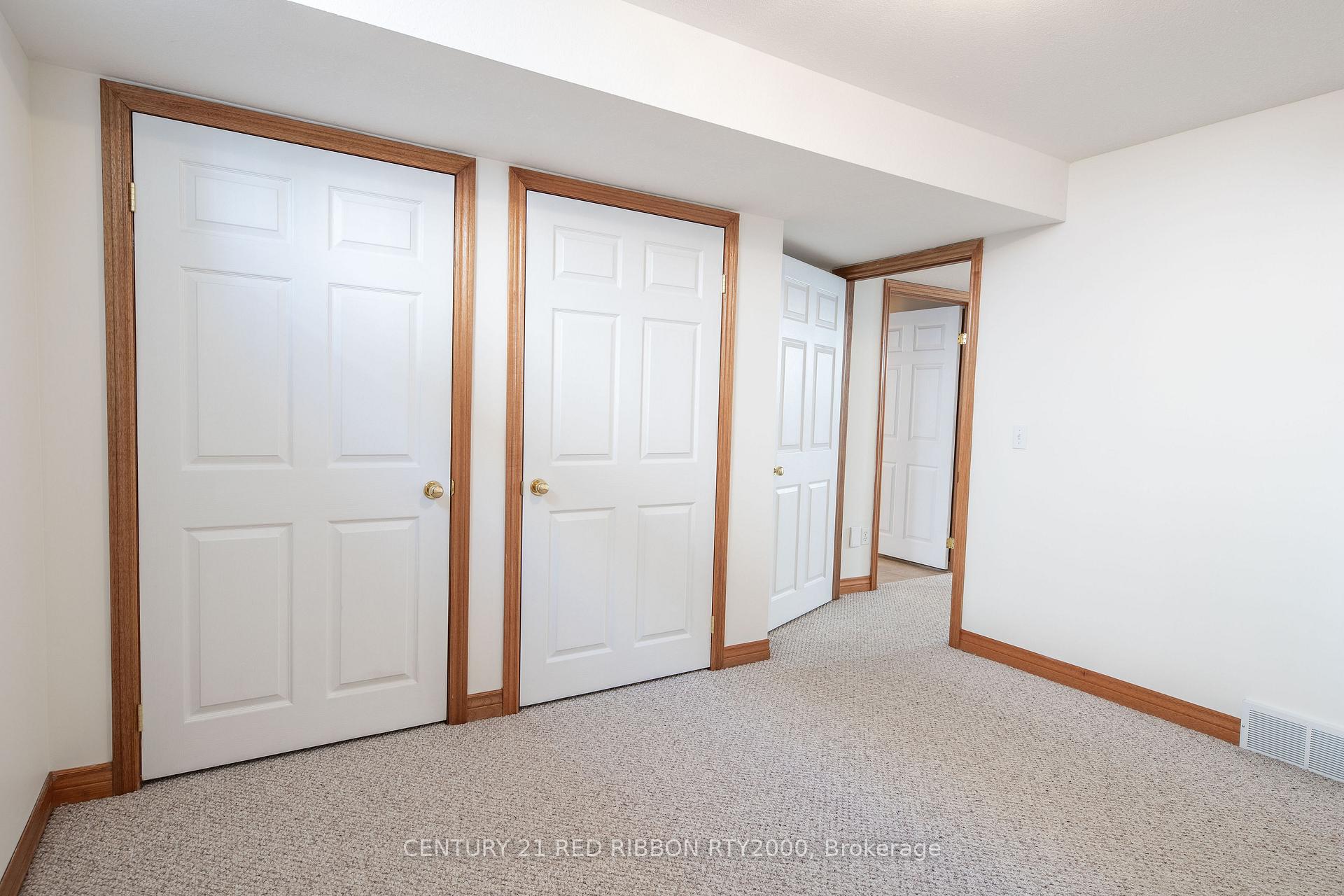 Photo 20 of 482 Riverview Drive, Strathroy-Caradoc, NE — HOMEH