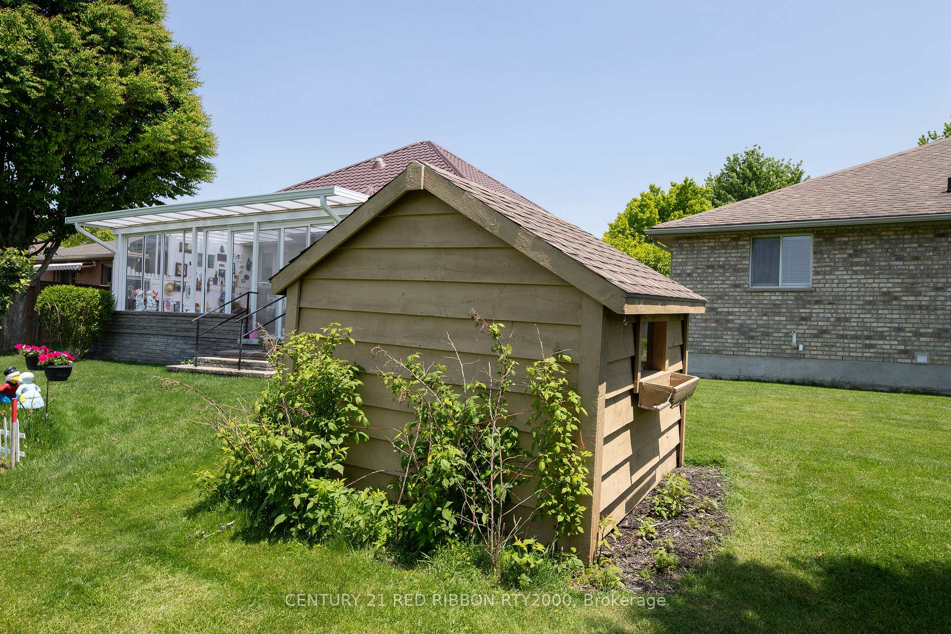 Photo 27 of 482 Riverview Drive, Strathroy-Caradoc, NE — HOMEH