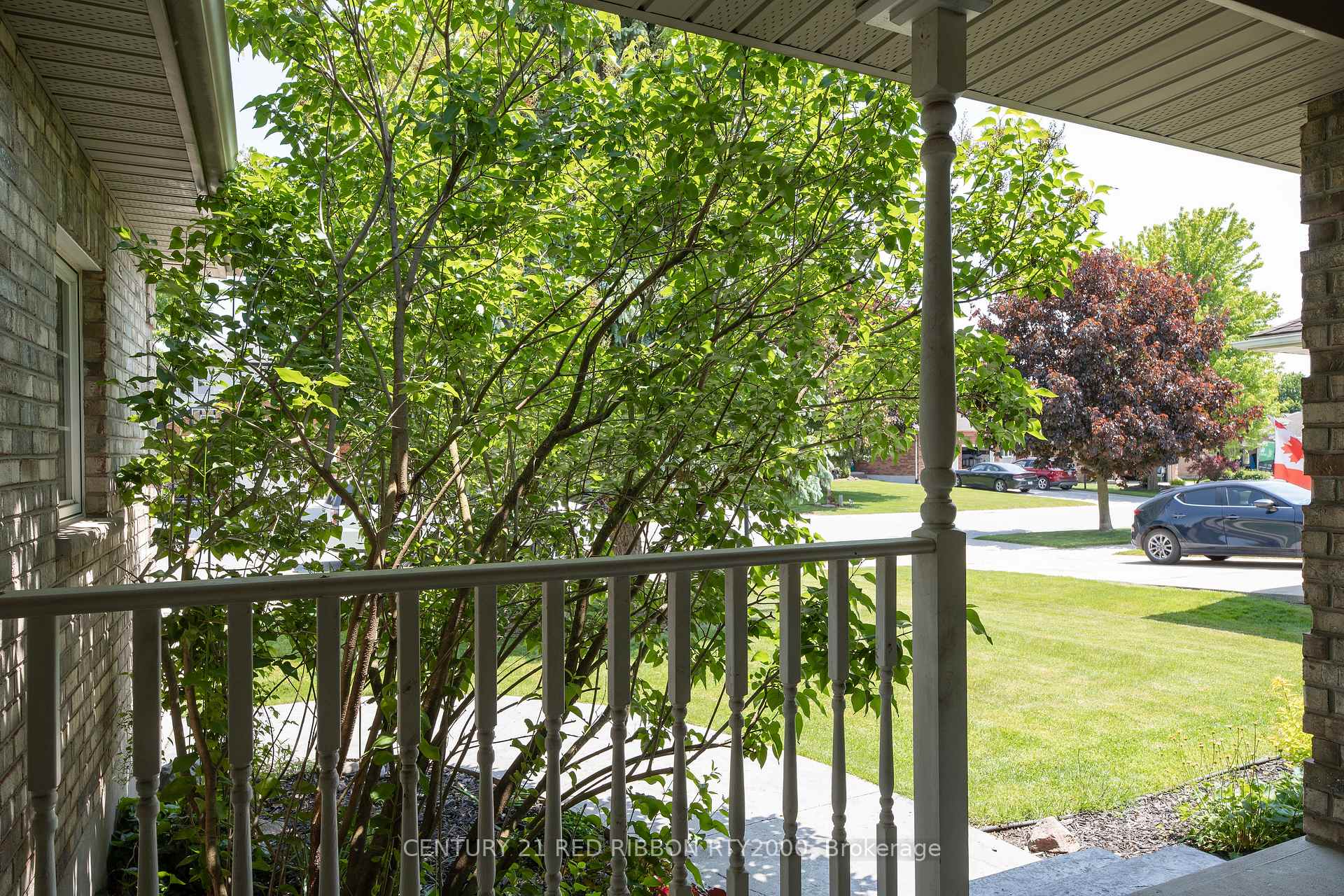 Photo 32 of 482 Riverview Drive, Strathroy-Caradoc, NE — HOMEH