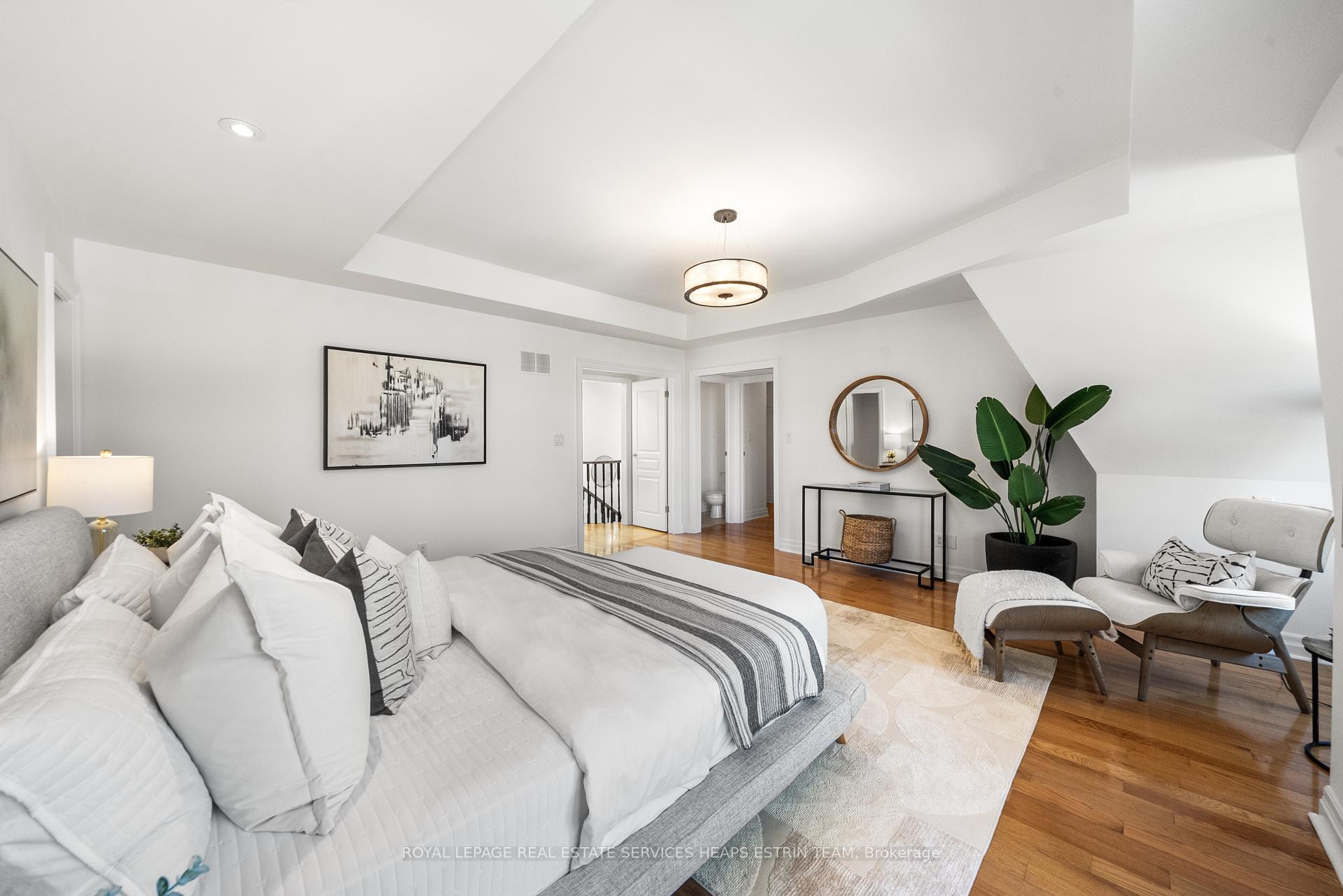 Photo 17 of 507 Broadway Avenue, Toronto, Leaside — HOMEH