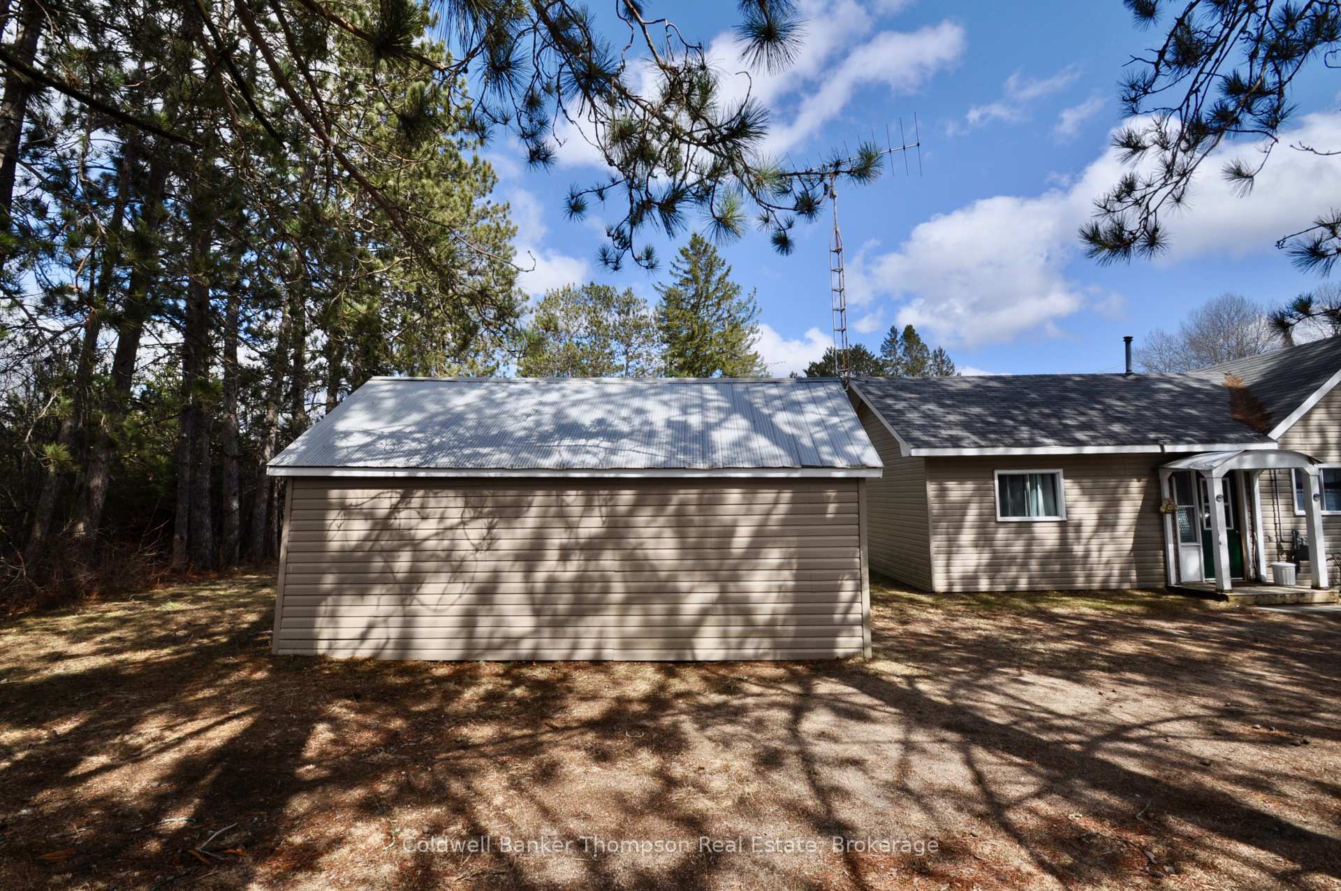 Photo 21 of 32 Forest Lake Road, Strong — HOMEH