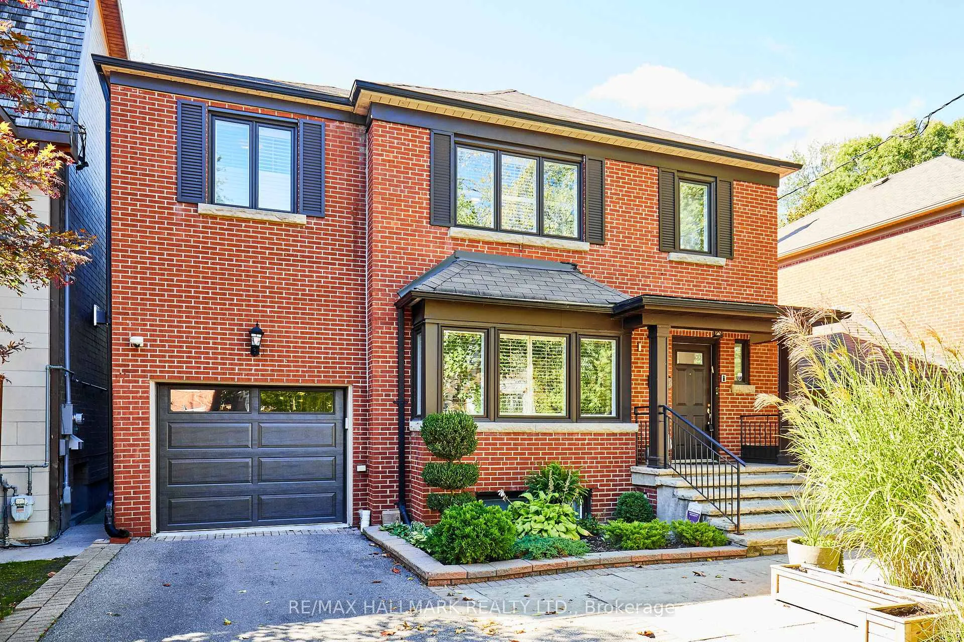 Front of 106 Kimbark Boulevard