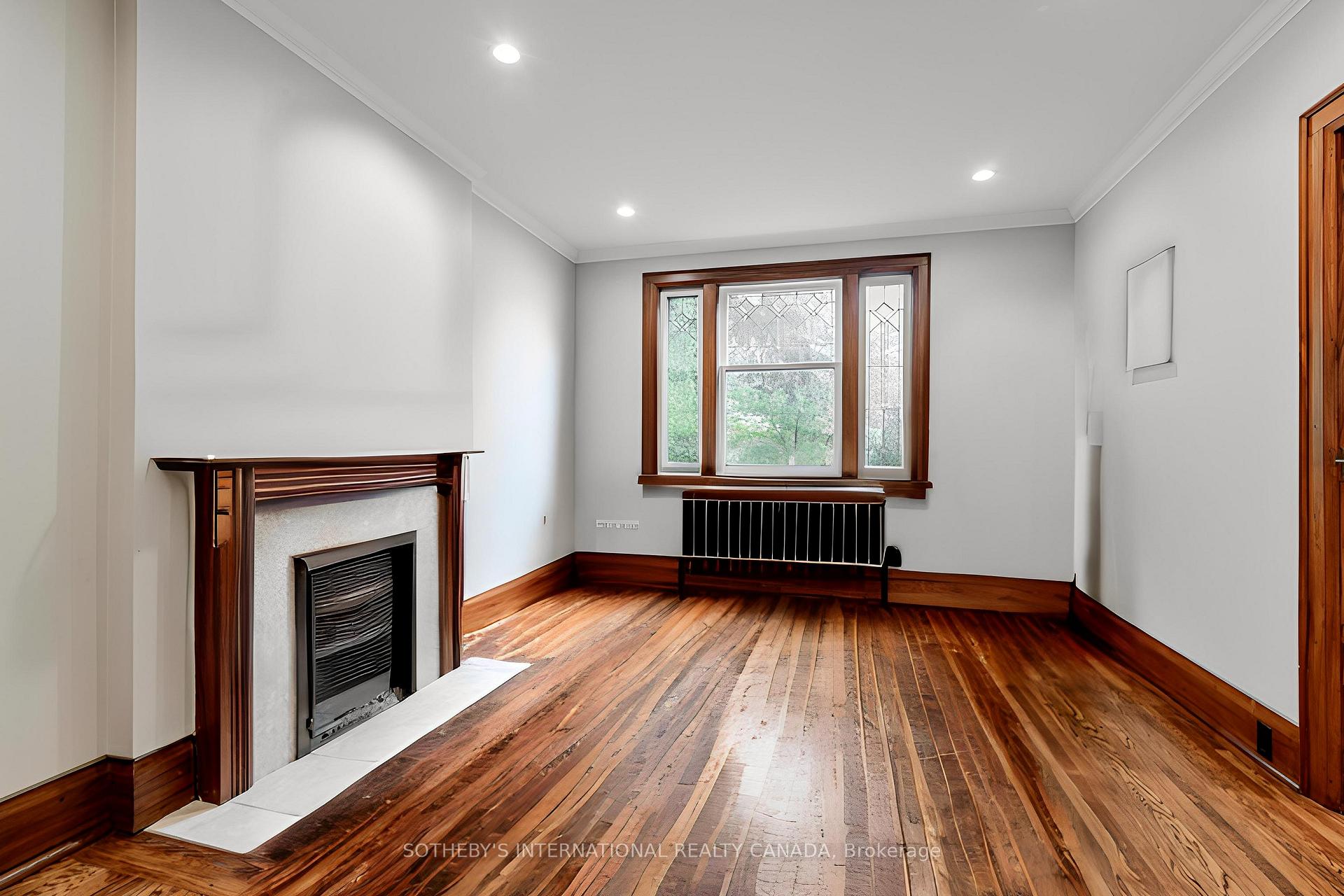 Photo 8 of 421 St Clair Avenue E, Toronto, Rosedale-Moore Park — HOMEH