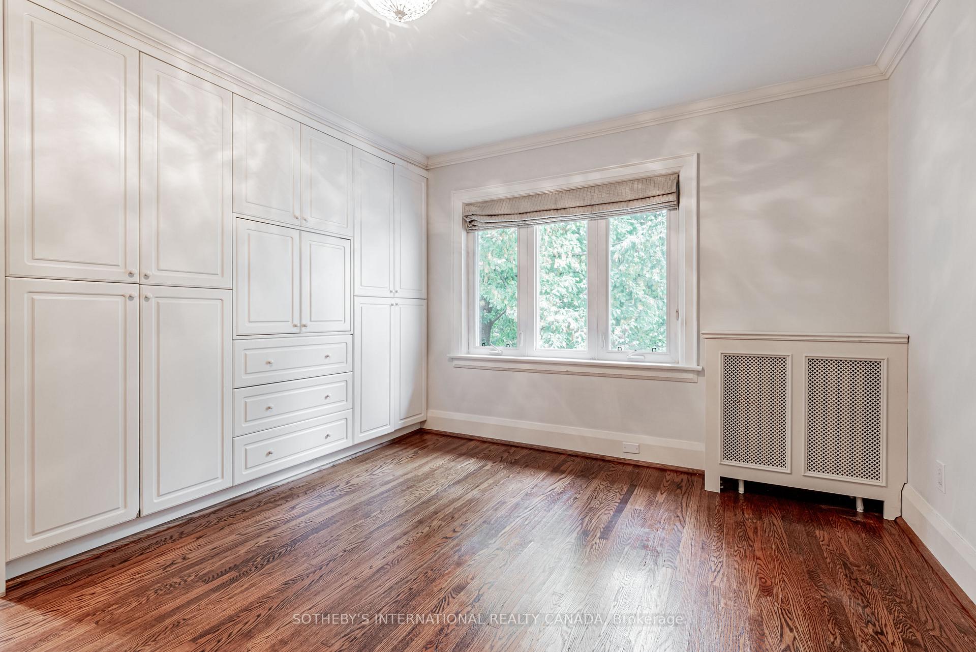 Photo 24 of 421 St Clair Avenue E, Toronto, Rosedale-Moore Park — HOMEH