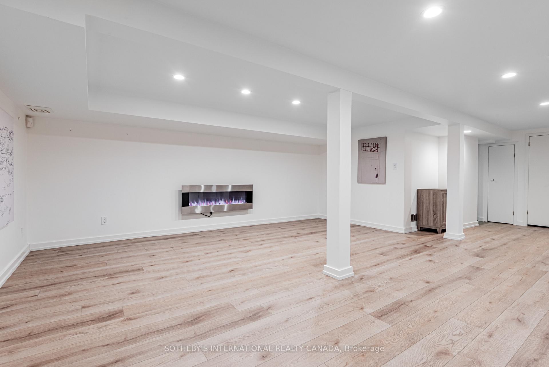 Photo 36 of 421 St Clair Avenue E, Toronto, Rosedale-Moore Park — HOMEH