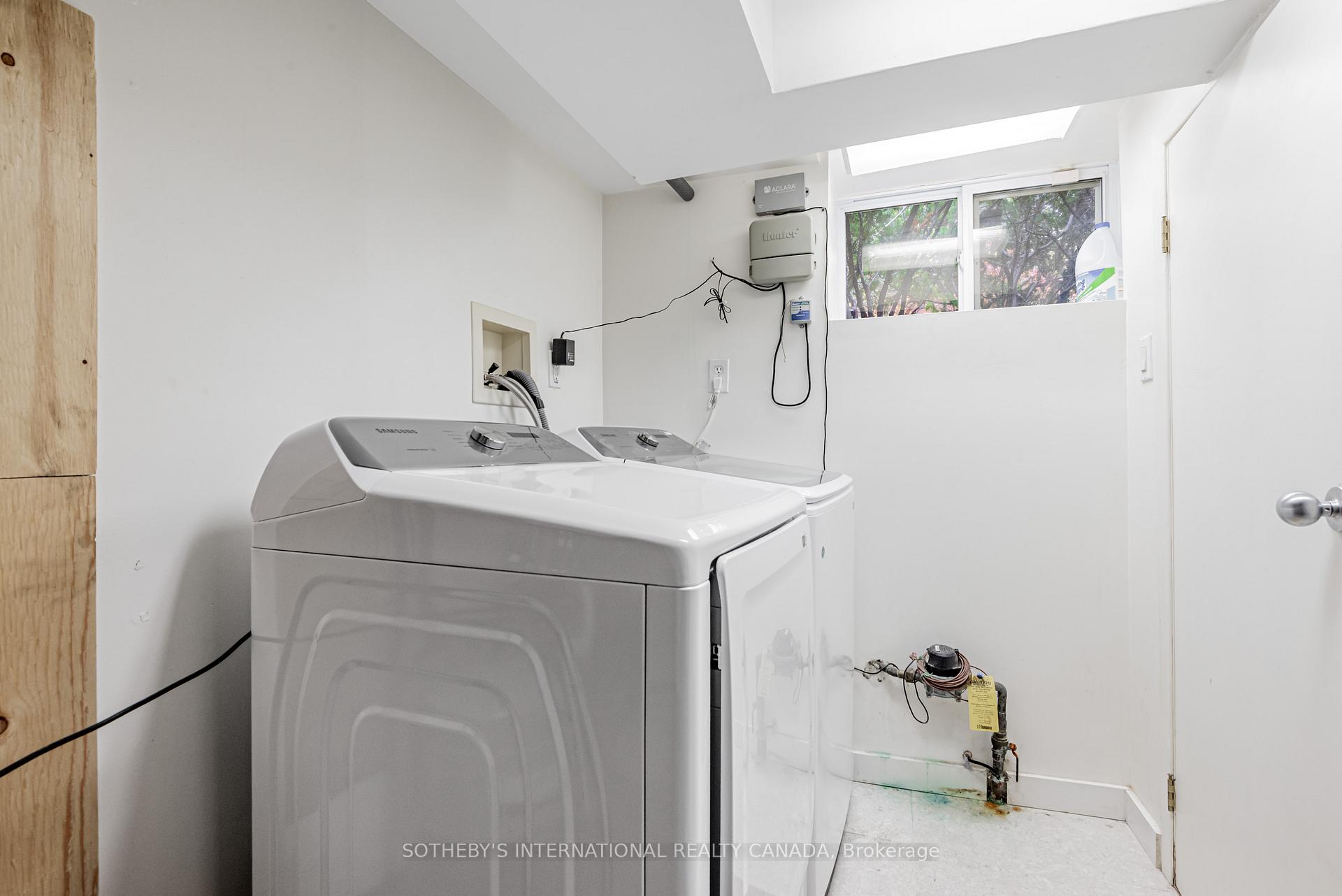 Photo 38 of 421 St Clair Avenue E, Toronto, Rosedale-Moore Park — HOMEH