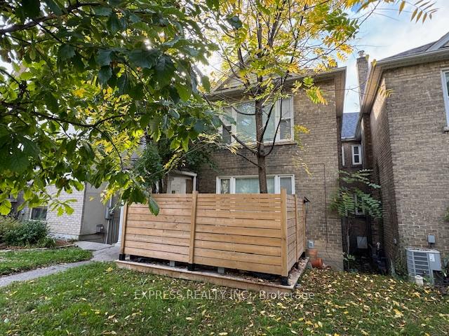 Front of Unit Lower, 1328 Avenue Road
