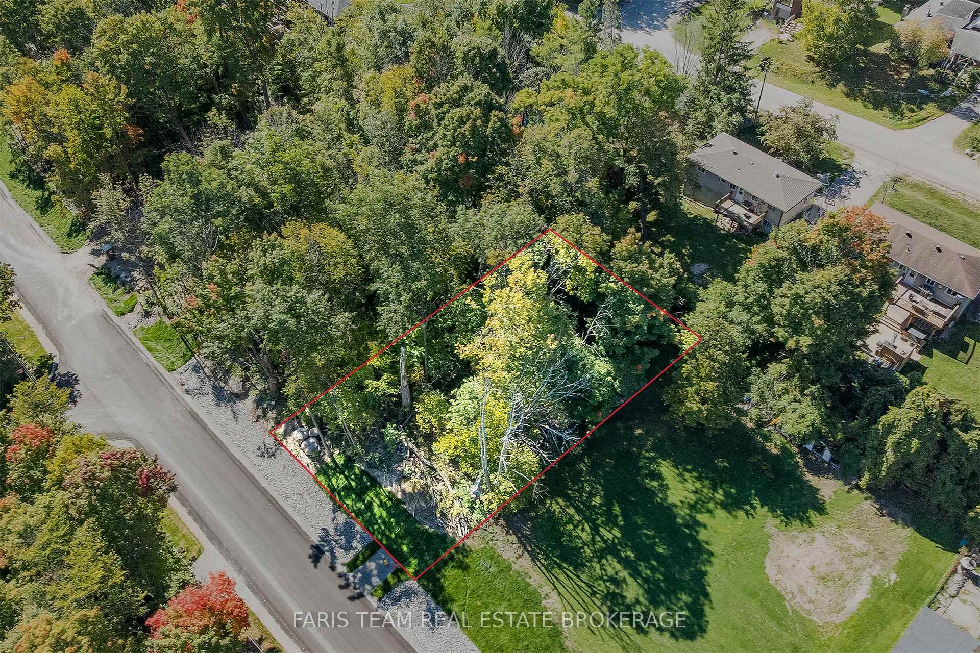 Front of Lot 86 Fifth Avenue