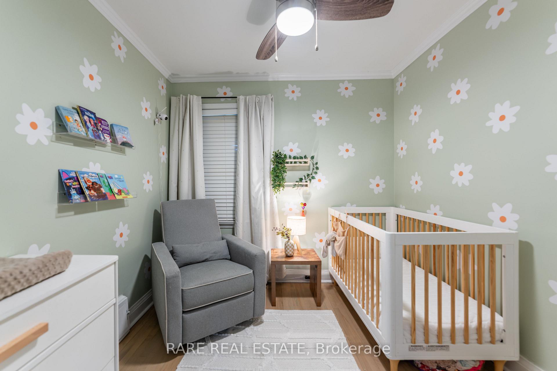 Photo 13 of 244 Donlea Drive, Toronto, Leaside — HOMEH