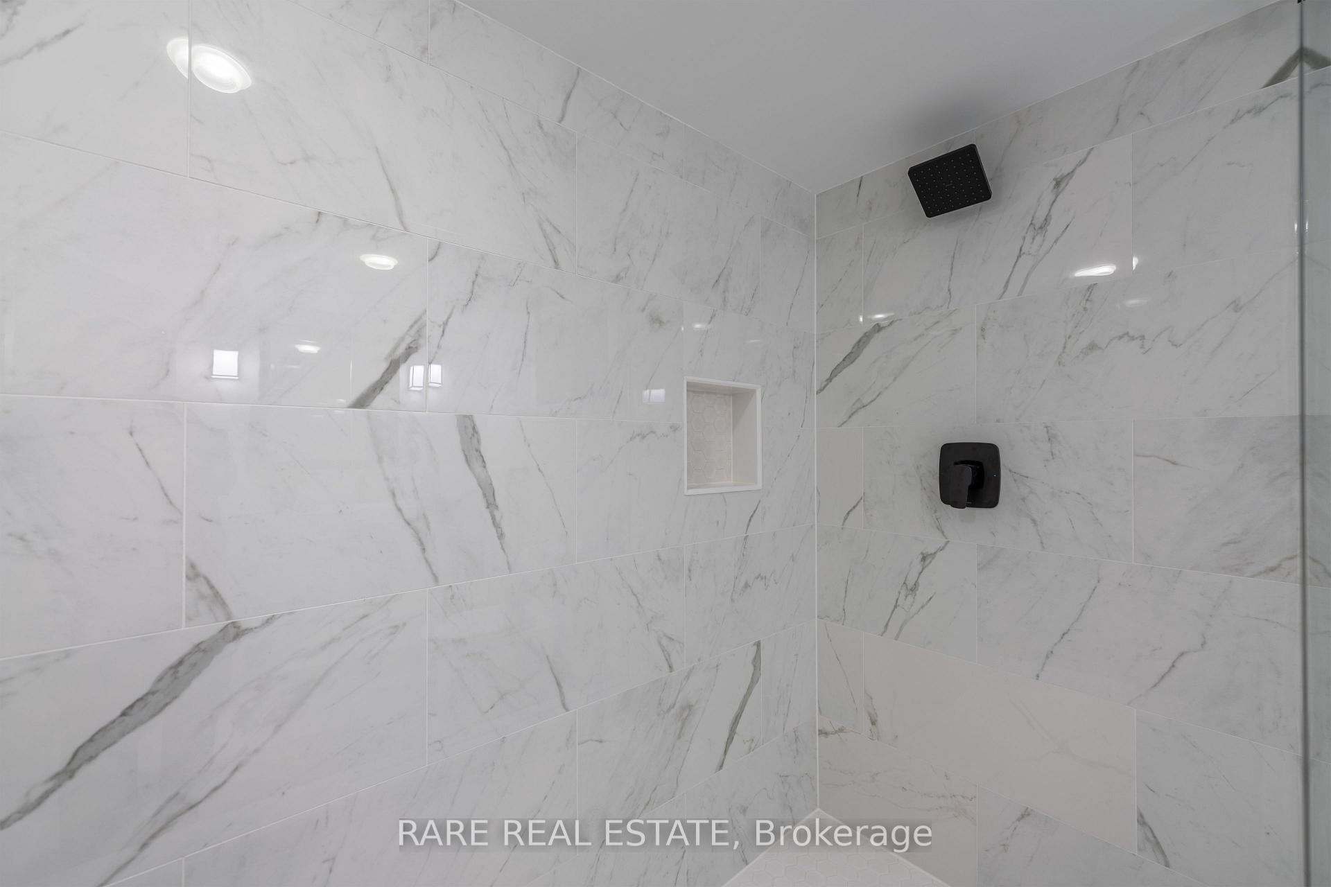Photo 18 of 244 Donlea Drive, Toronto, Leaside — HOMEH