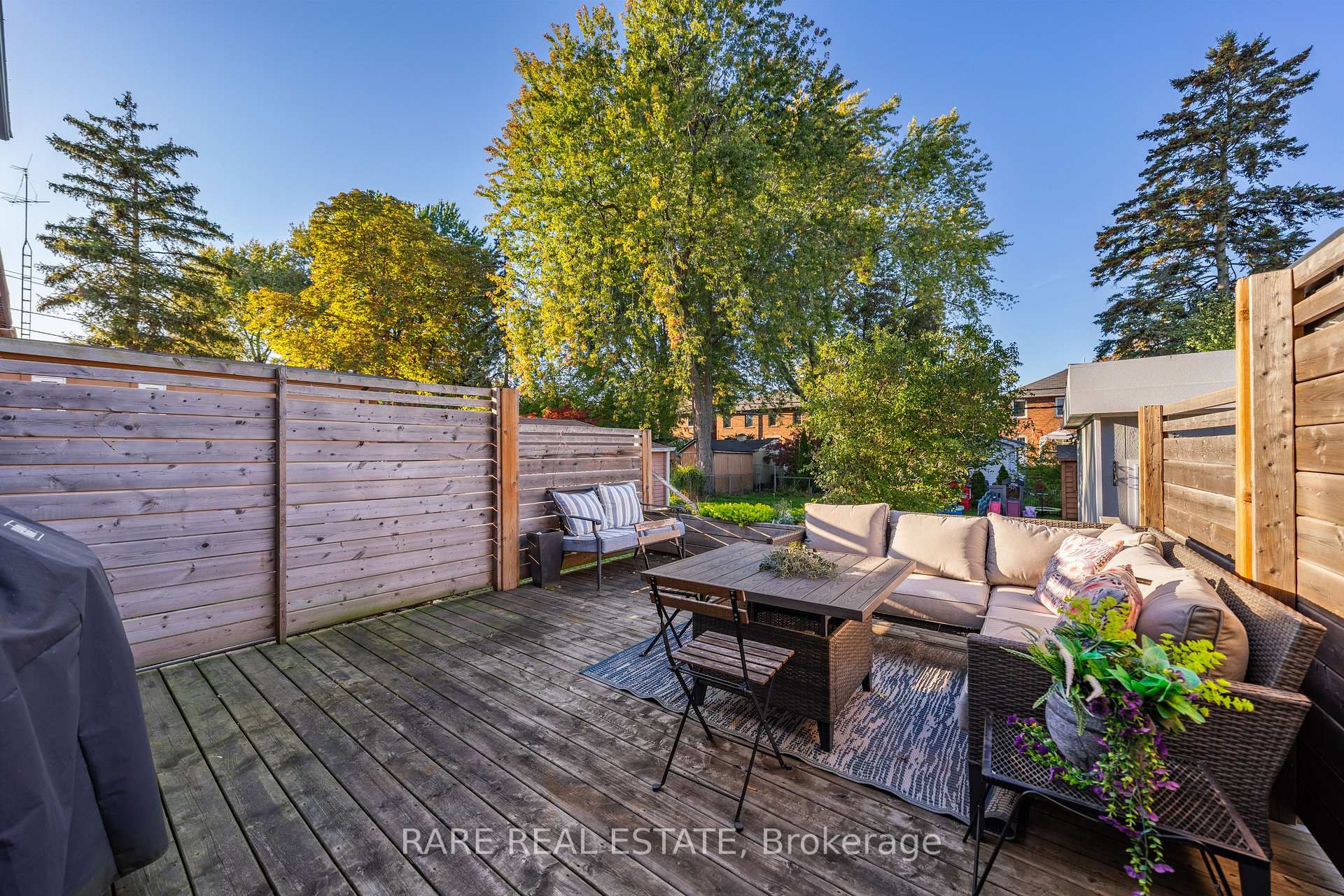 Photo 21 of 244 Donlea Drive, Toronto, Leaside — HOMEH