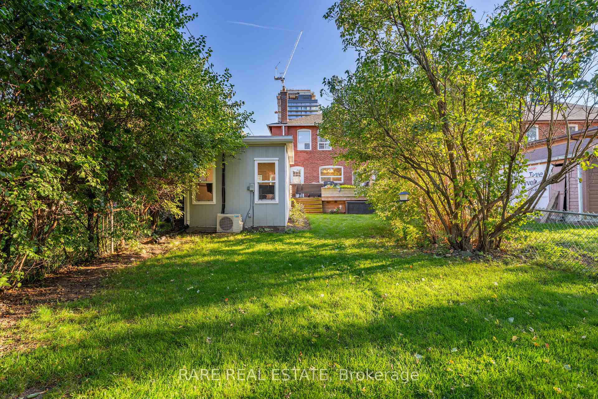 Photo 25 of 244 Donlea Drive, Toronto, Leaside — HOMEH