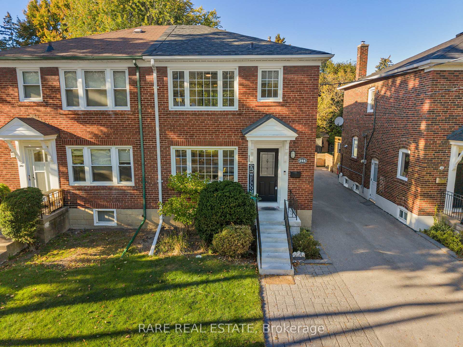 Photo 31 of 244 Donlea Drive, Toronto, Leaside — HOMEH
