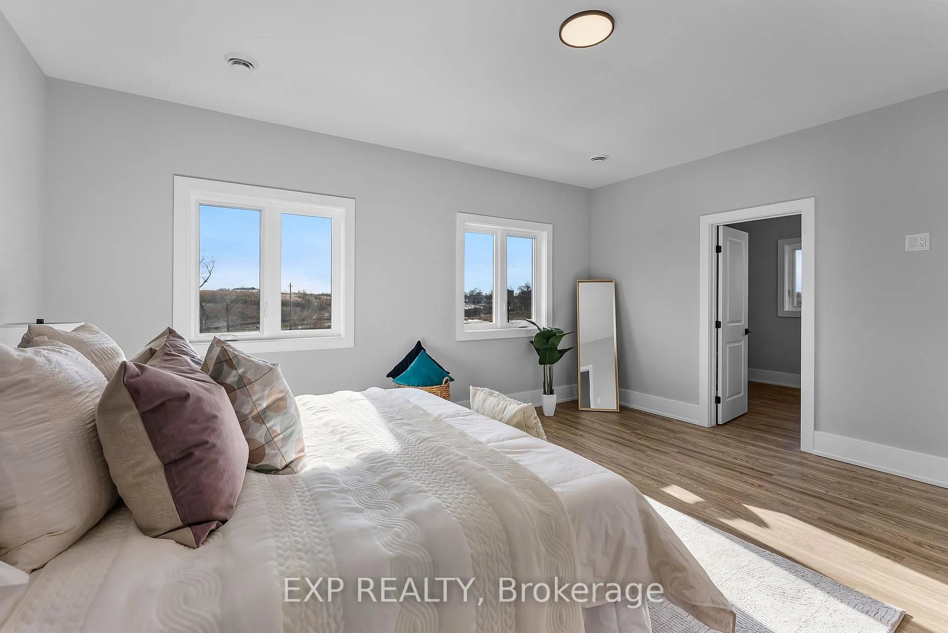 Photo 25 of 51 Alicia Crescent, Thorold, Hurricane/Merrittville — HOMEH