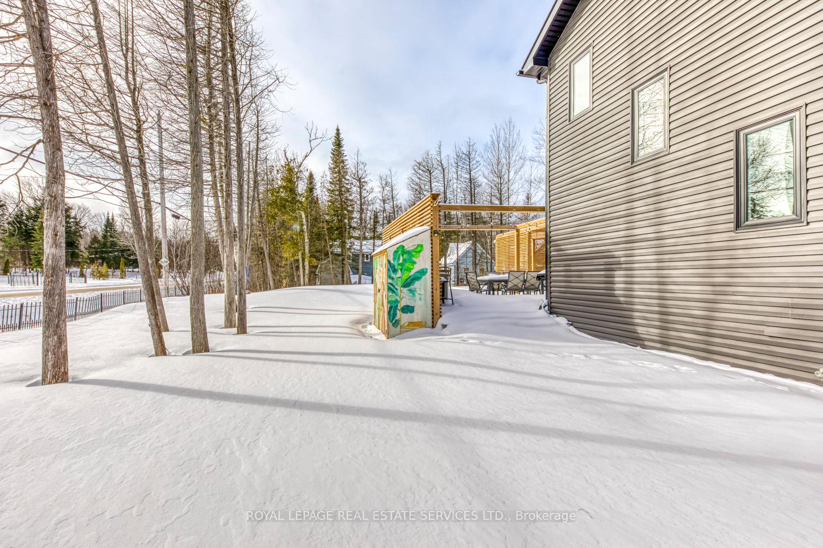Photo 34 of 2 Couchiching Crescent, Tiny, Rural Tiny — HOMEH
