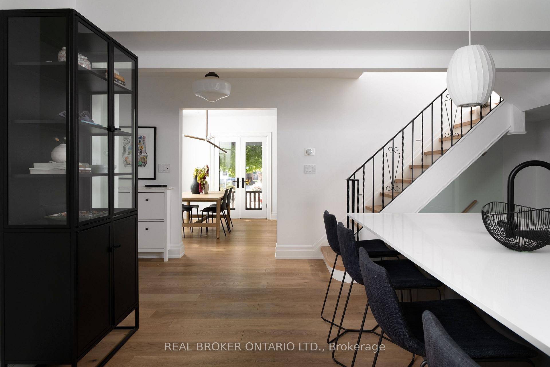Photo 9 of 5 Wembley Drive, Toronto, Woodbine Corridor — HOMEH
