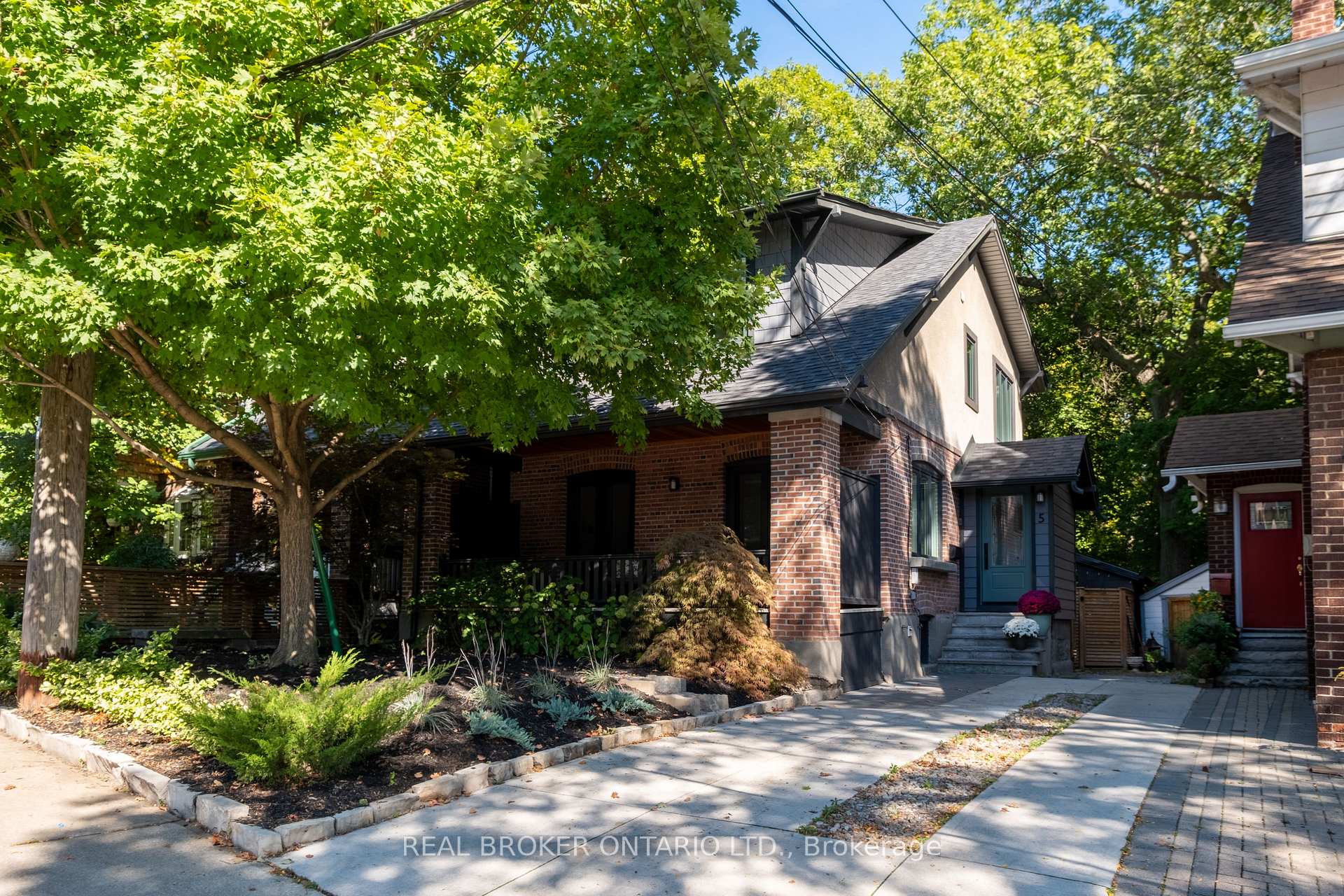 Photo 23 of 5 Wembley Drive, Toronto, Woodbine Corridor — HOMEH