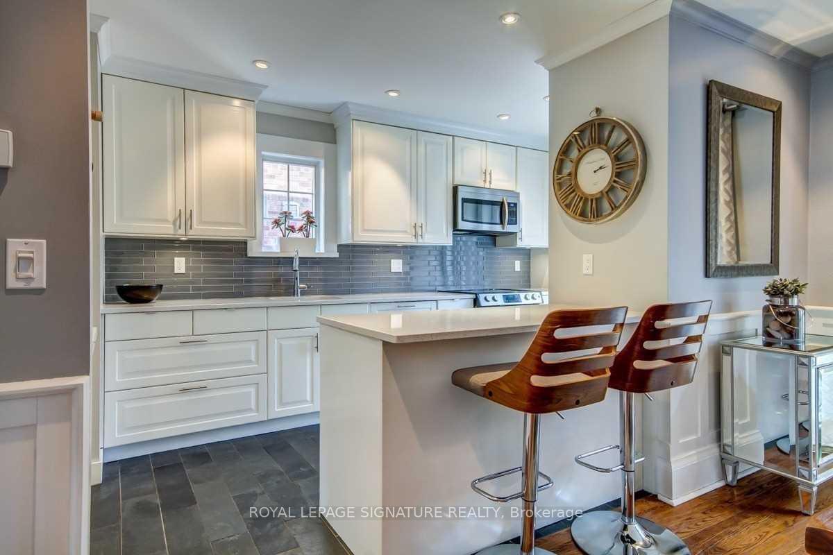 Photo 8 of 93 Southvale Drive, Toronto, Leaside — HOMEH