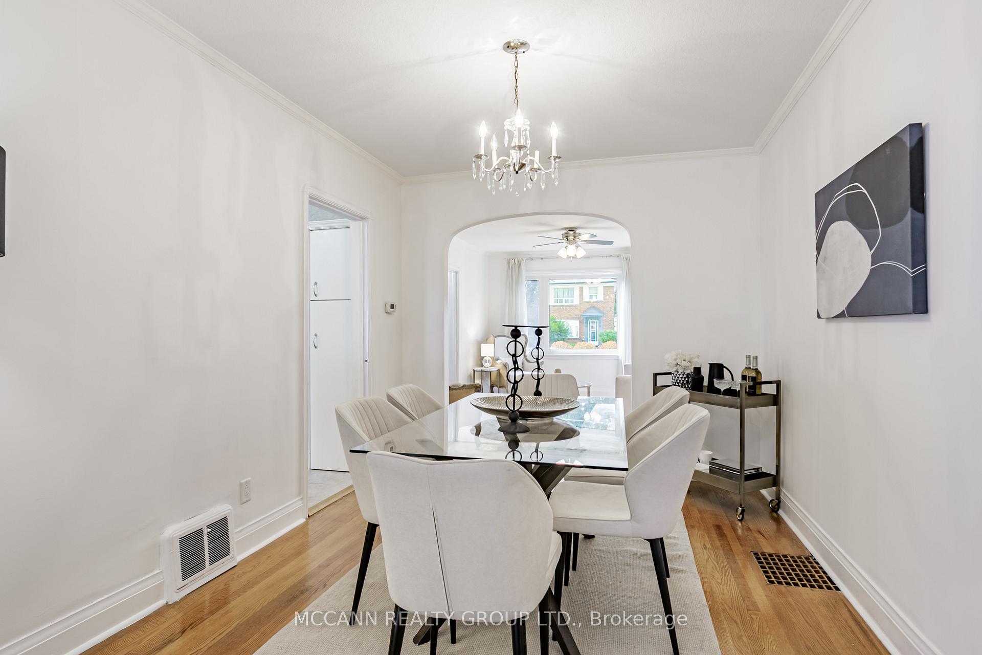 Photo 18 of 52 Thursfield Crescent, Toronto, Leaside — HOMEH