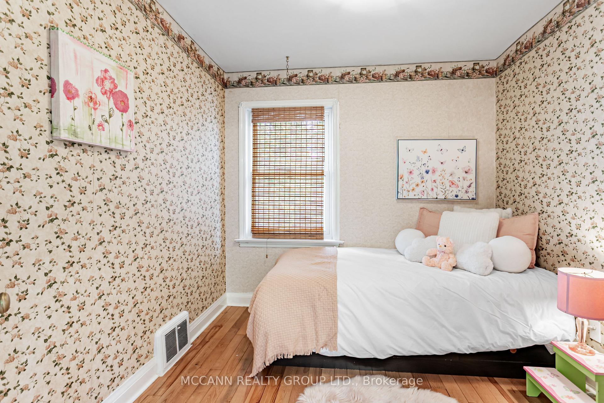 Photo 28 of 52 Thursfield Crescent, Toronto, Leaside — HOMEH