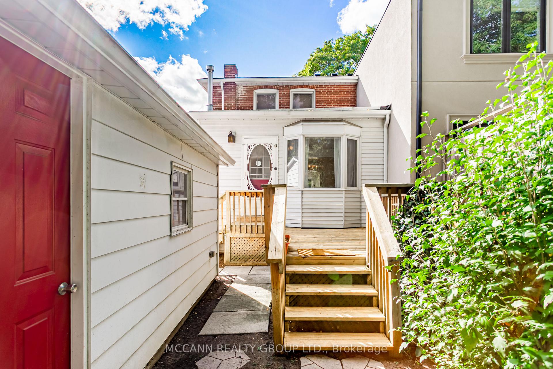 Photo 40 of 52 Thursfield Crescent, Toronto, Leaside — HOMEH