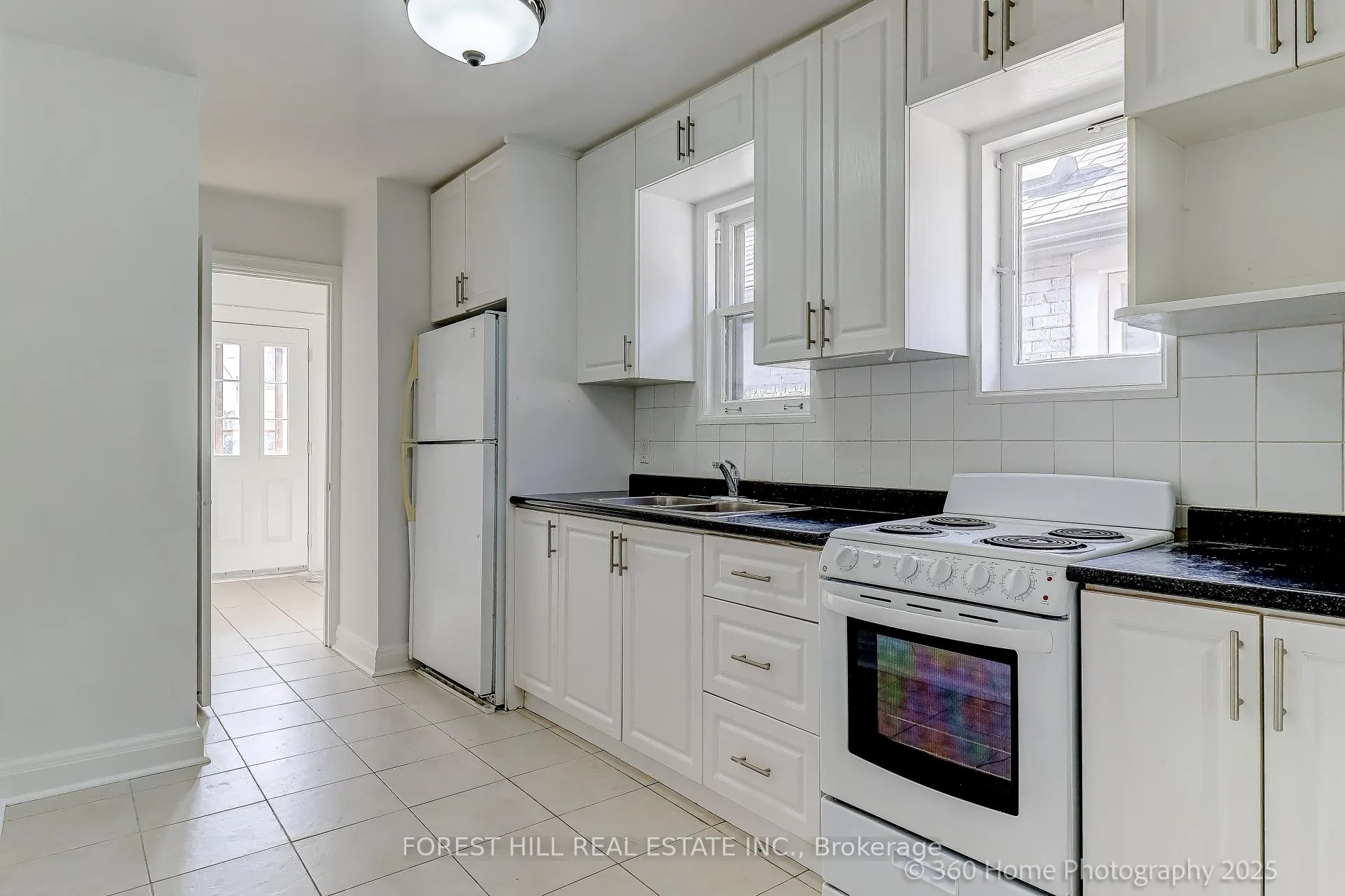 Photo 7 of 192 Roe Avenue, Toronto, Bedford Park-Nortown — HOMEH