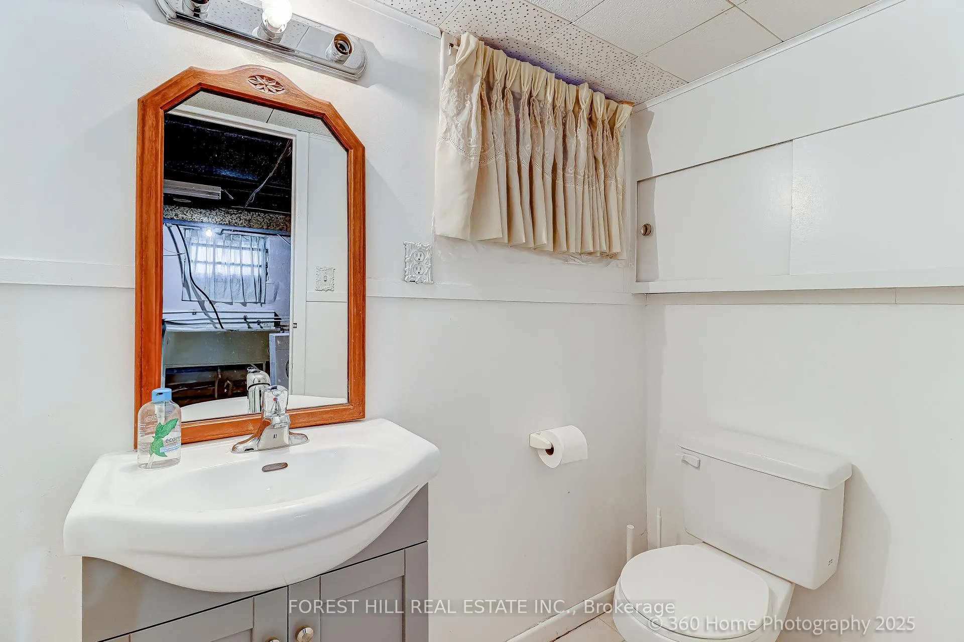 Photo 18 of 192 Roe Avenue, Toronto, Bedford Park-Nortown — HOMEH