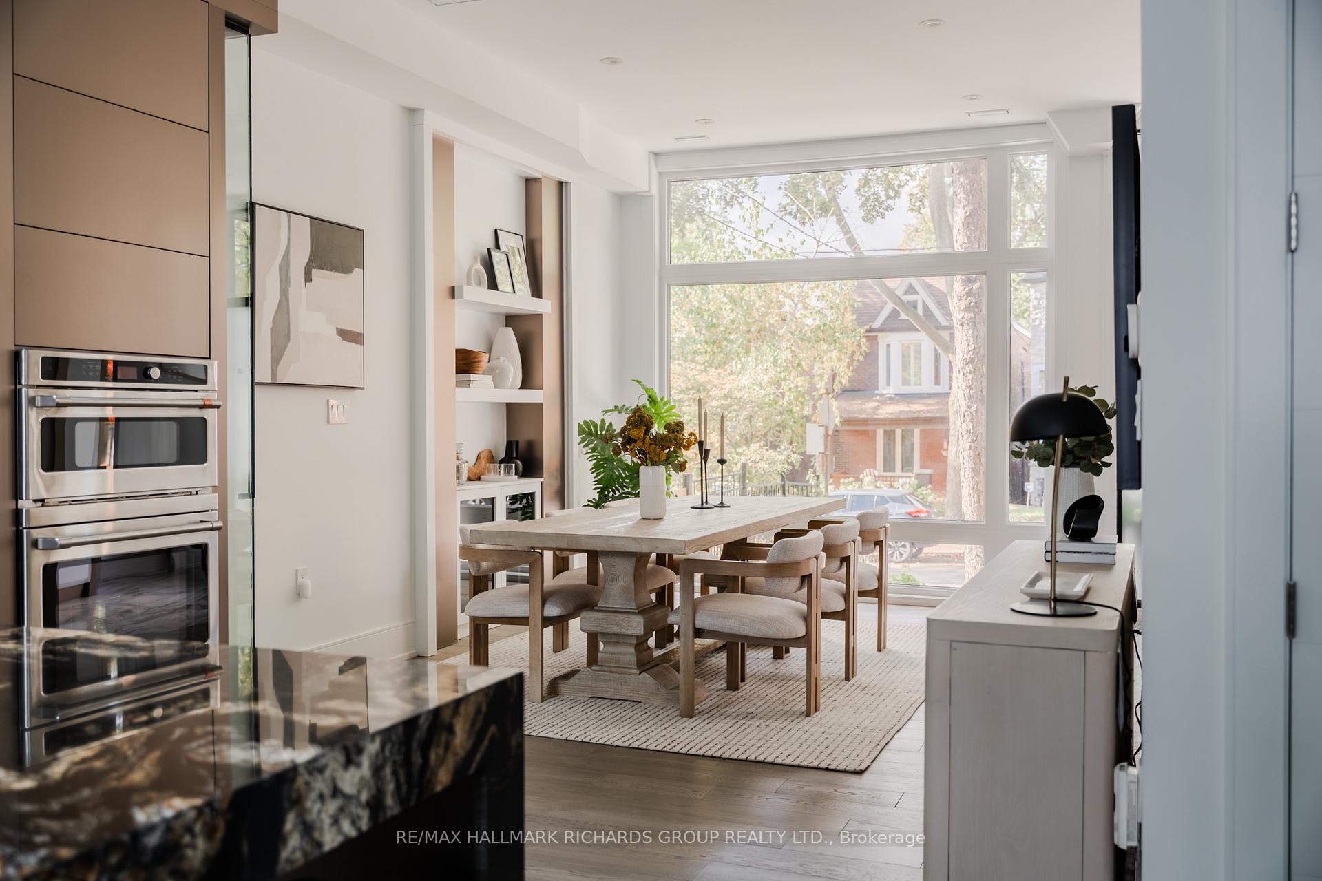 Photo 5 of 19 Devon Road, Toronto, East End-Danforth — HOMEH