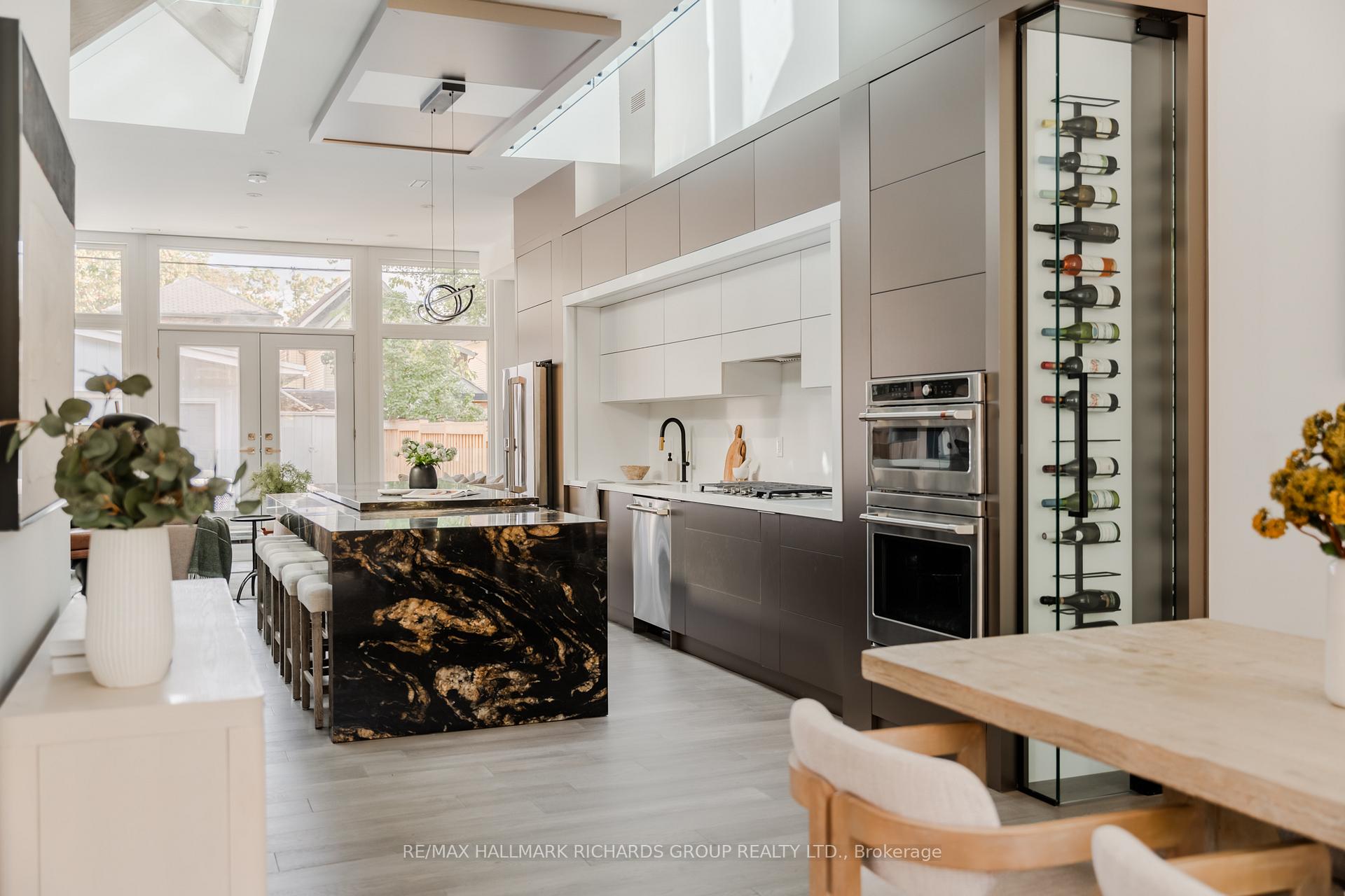Photo 6 of 19 Devon Road, Toronto, East End-Danforth — HOMEH