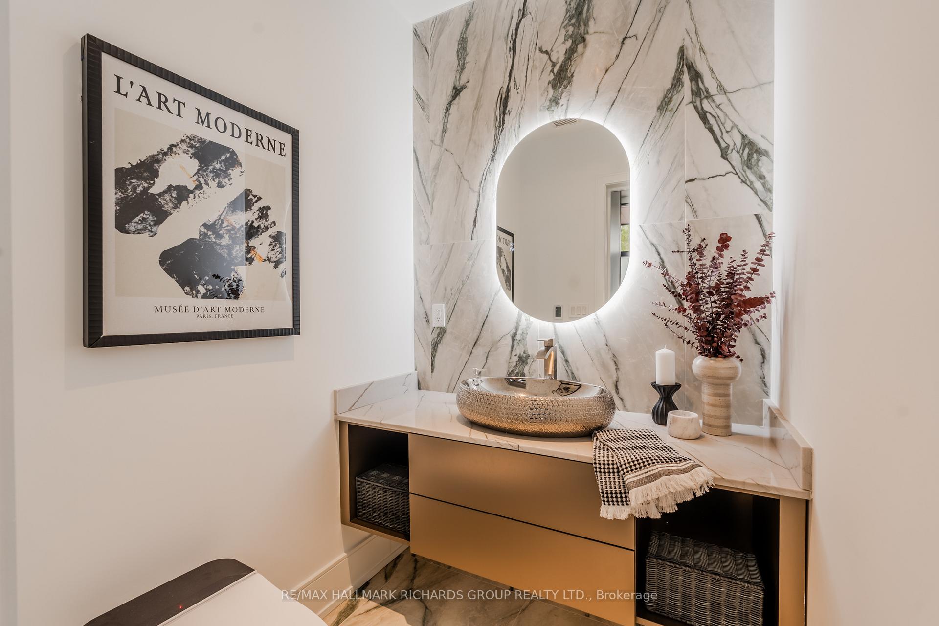 Photo 14 of 19 Devon Road, Toronto, East End-Danforth — HOMEH