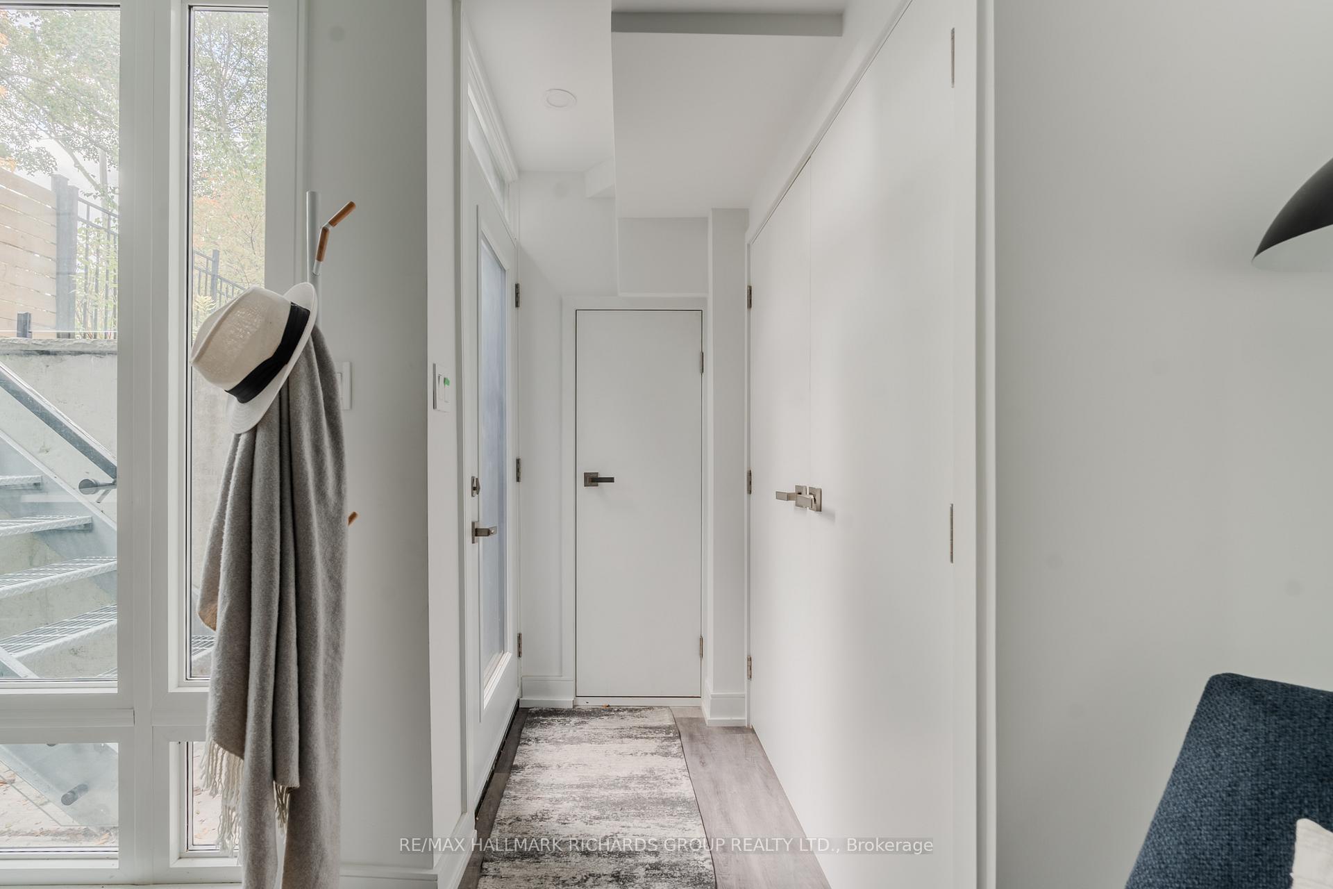 Photo 30 of 19 Devon Road, Toronto, East End-Danforth — HOMEH