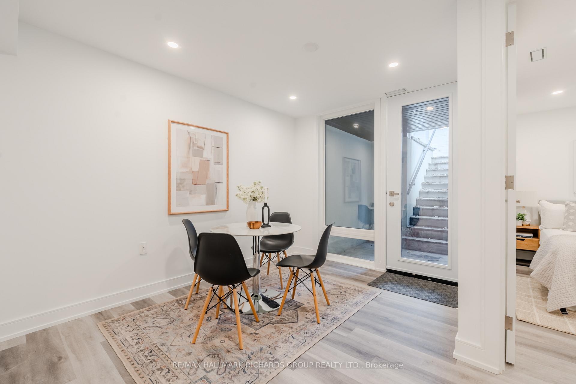 Photo 36 of 19 Devon Road, Toronto, East End-Danforth — HOMEH