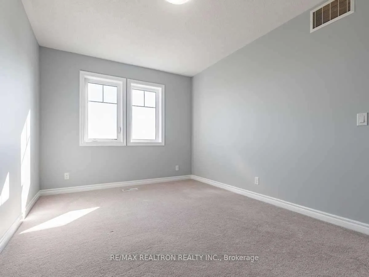 Photo 13 of 104 Symington Avenue, Oshawa, Windfields — HOMEH