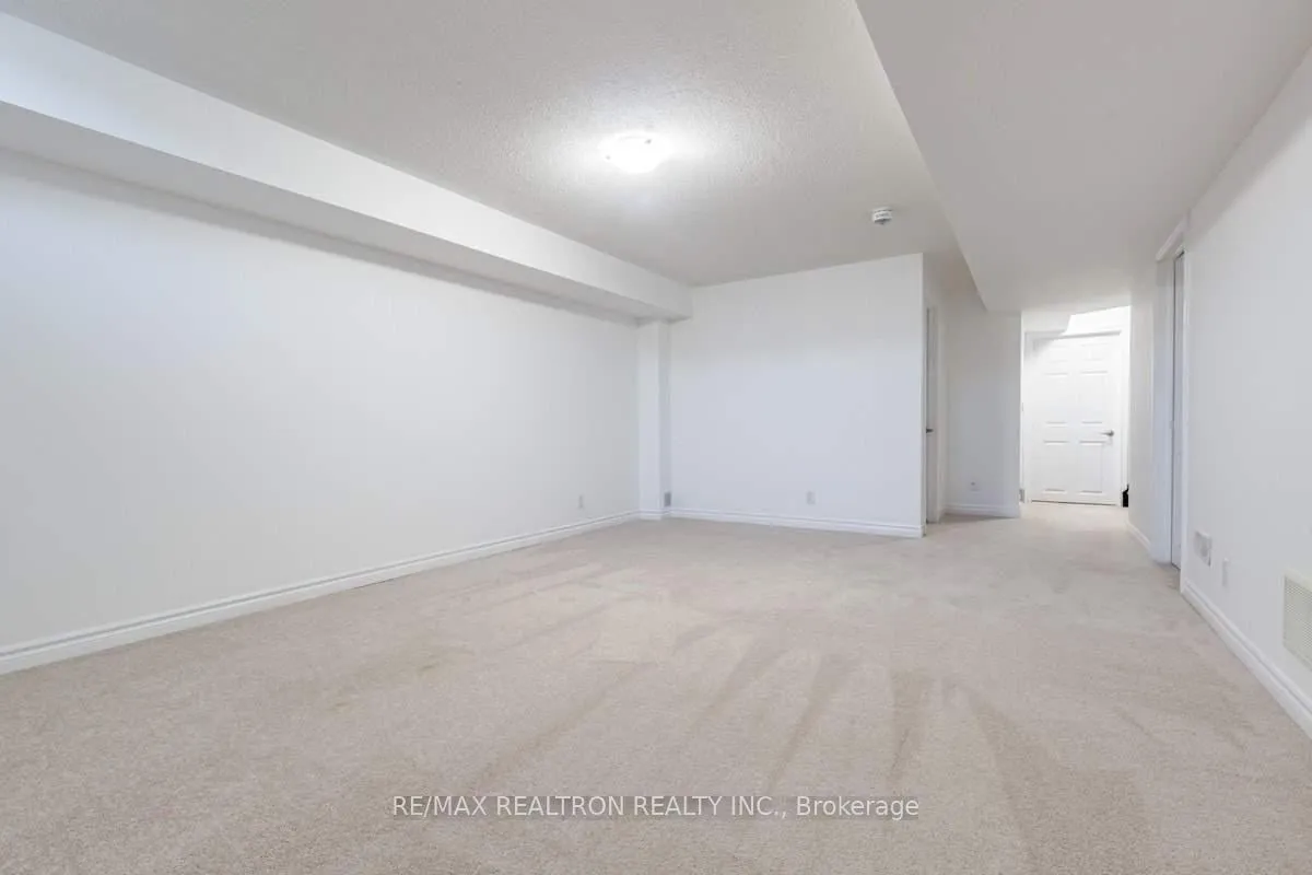 Photo 14 of 104 Symington Avenue, Oshawa, Windfields — HOMEH