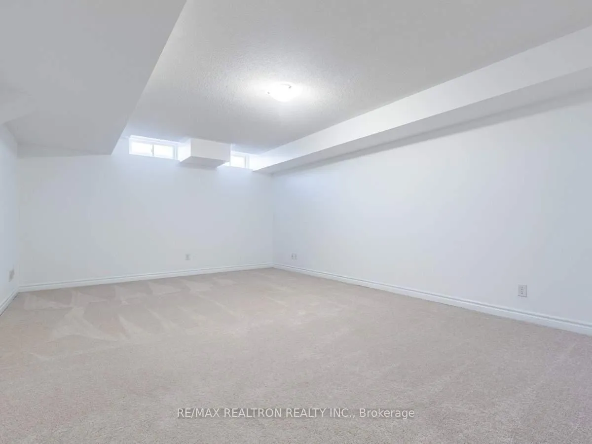 Photo 15 of 104 Symington Avenue, Oshawa, Windfields — HOMEH