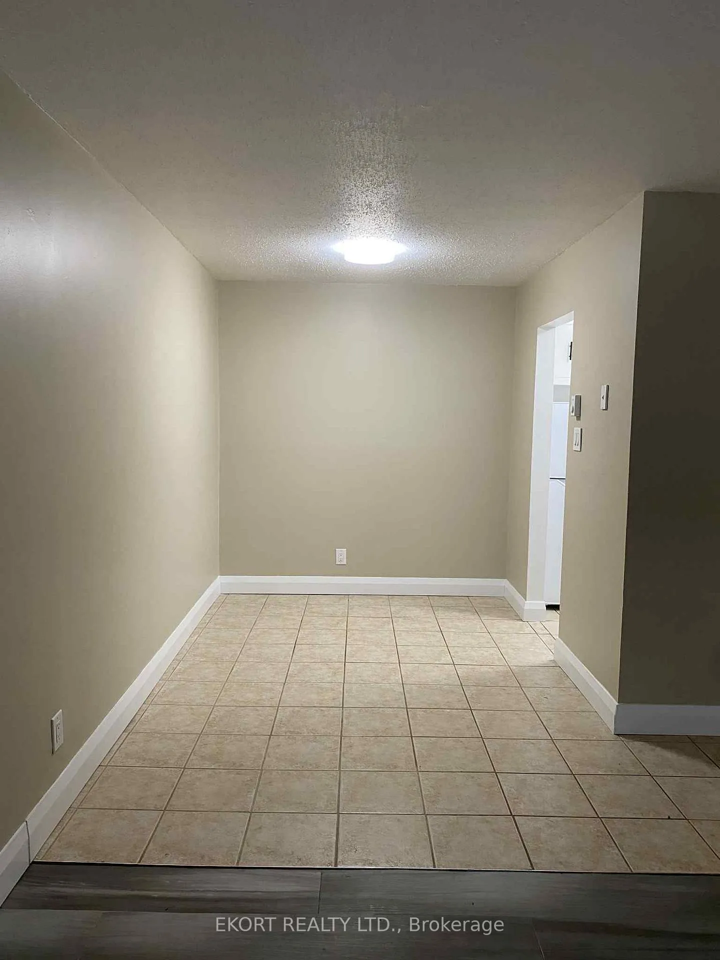 Photo 6 of Unit 103, 45 Cannifton Road, Belleville, Belleville Ward — HOMEH