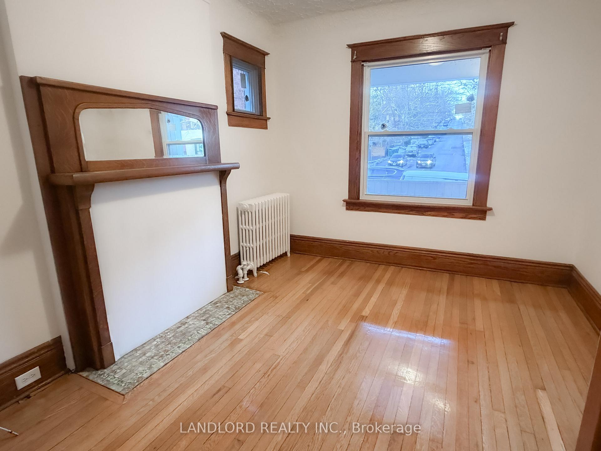 Photo 11 of Unit 1, 2469 Queen Street E, Toronto, The Beaches — HOMEH
