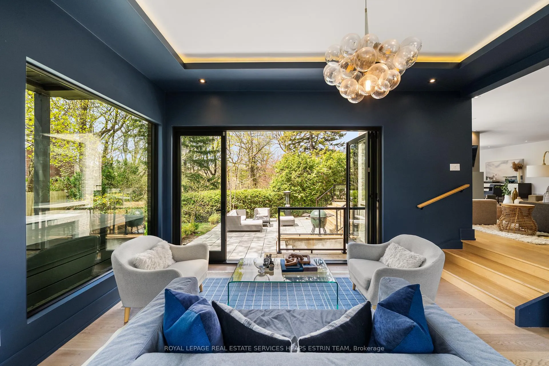 Photo 14 of 44 Bennington Heights Drive, Toronto, Leaside — HOMEH