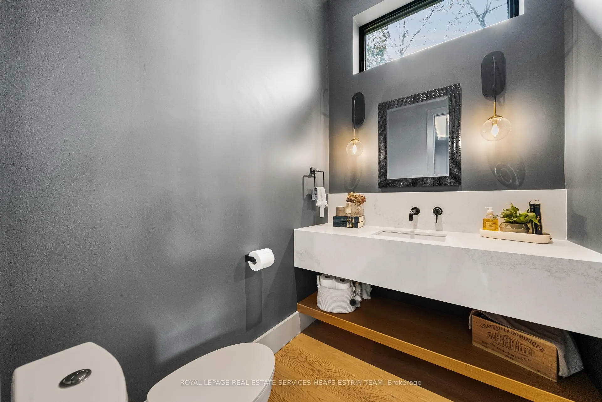 Photo 15 of 44 Bennington Heights Drive, Toronto, Leaside — HOMEH