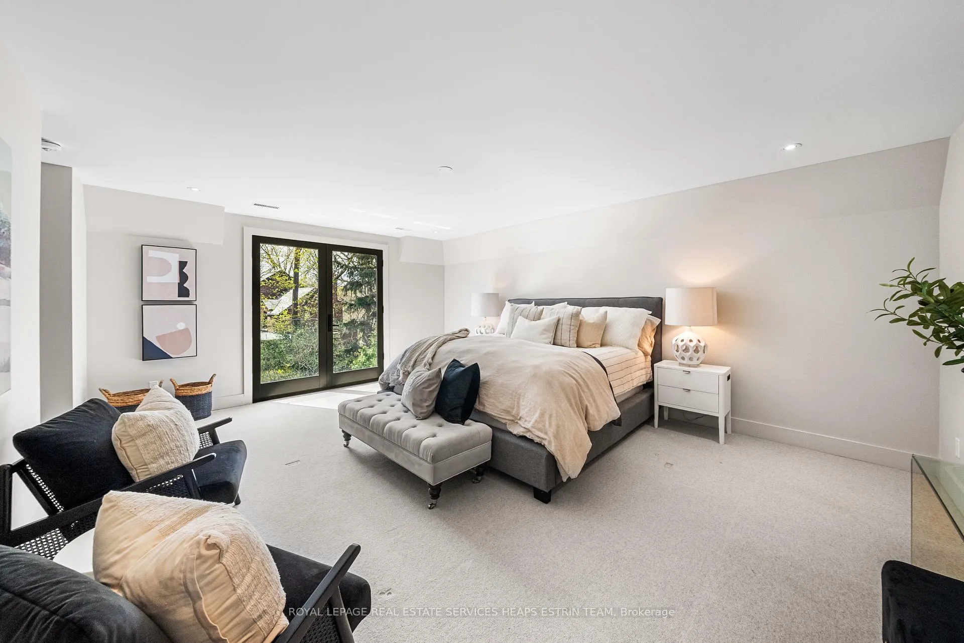 Photo 17 of 44 Bennington Heights Drive, Toronto, Leaside — HOMEH