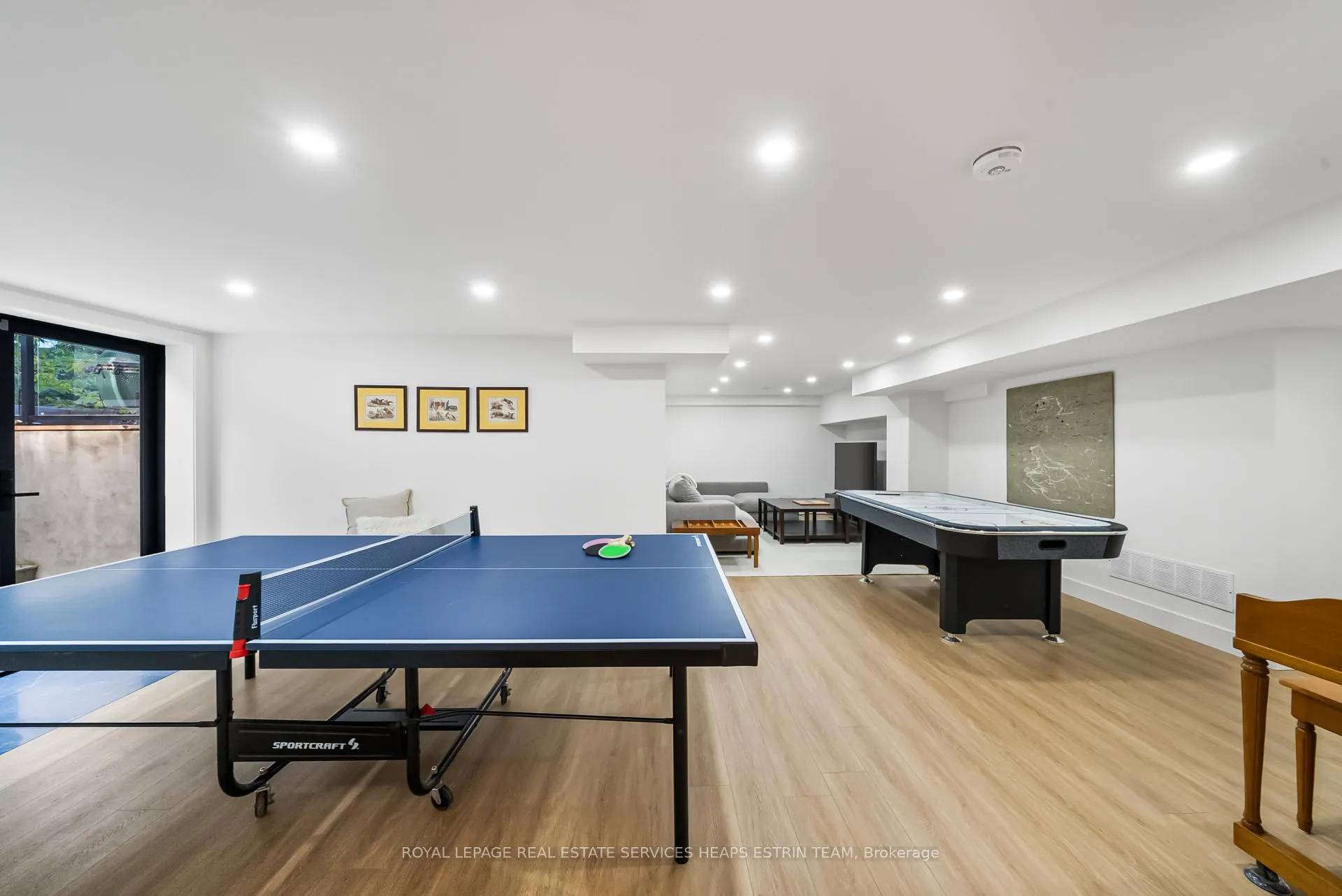 Photo 38 of 44 Bennington Heights Drive, Toronto, Leaside — HOMEH