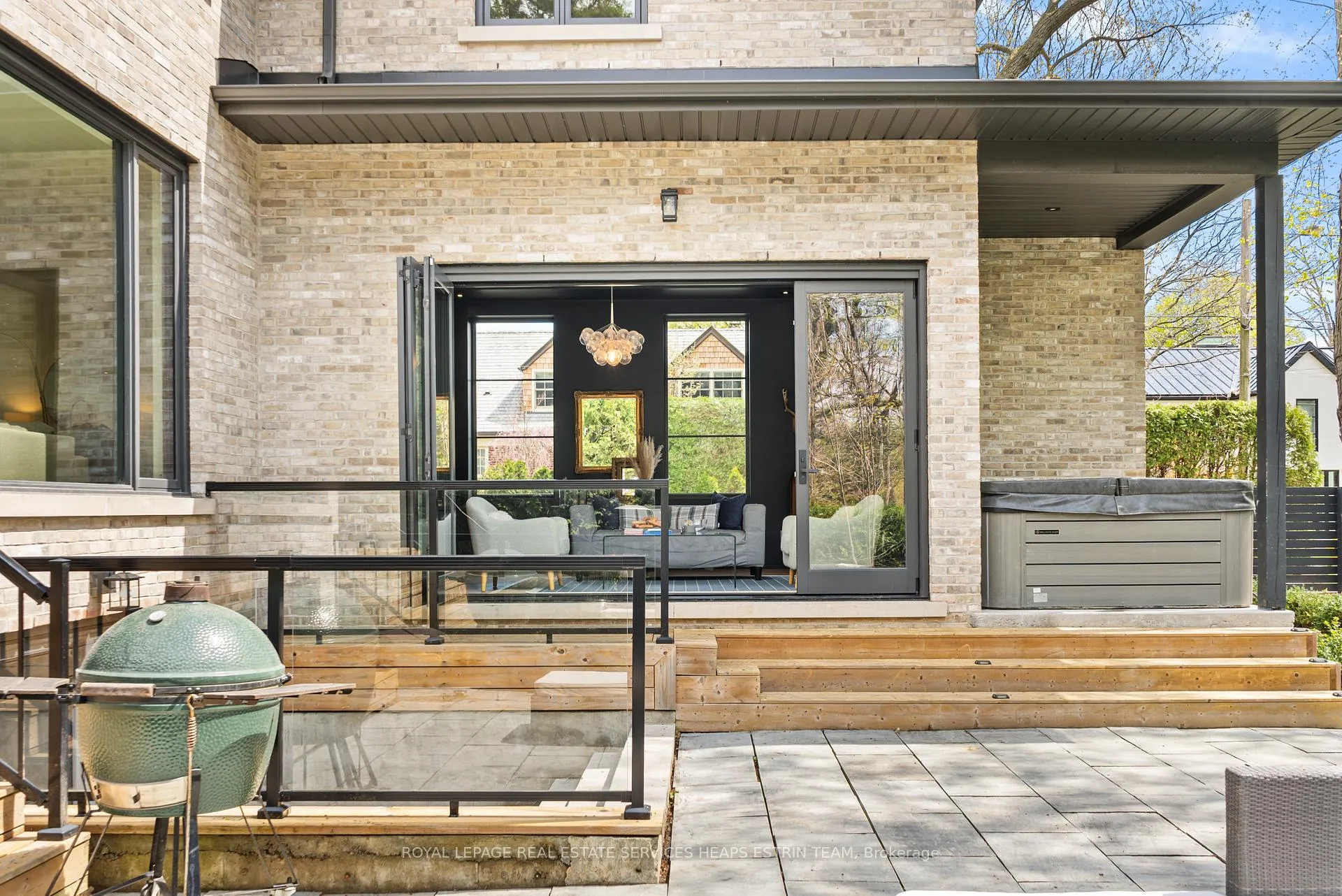 Photo 43 of 44 Bennington Heights Drive, Toronto, Leaside — HOMEH