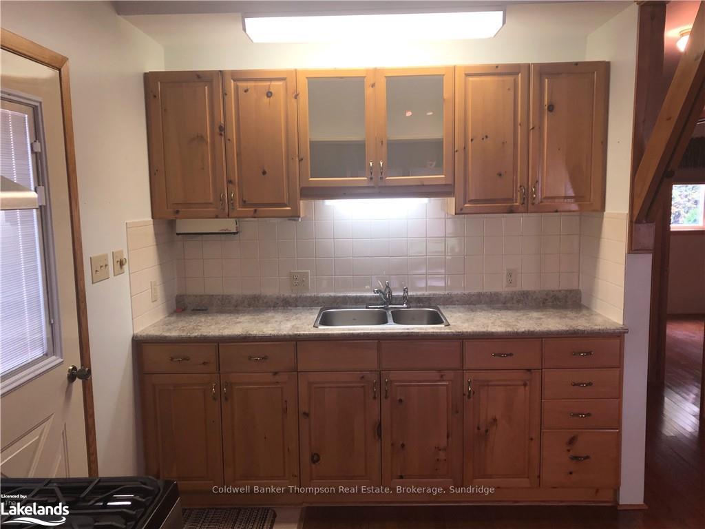 Photo 21 of 109 Bernard Crescent, Strong — HOMEH