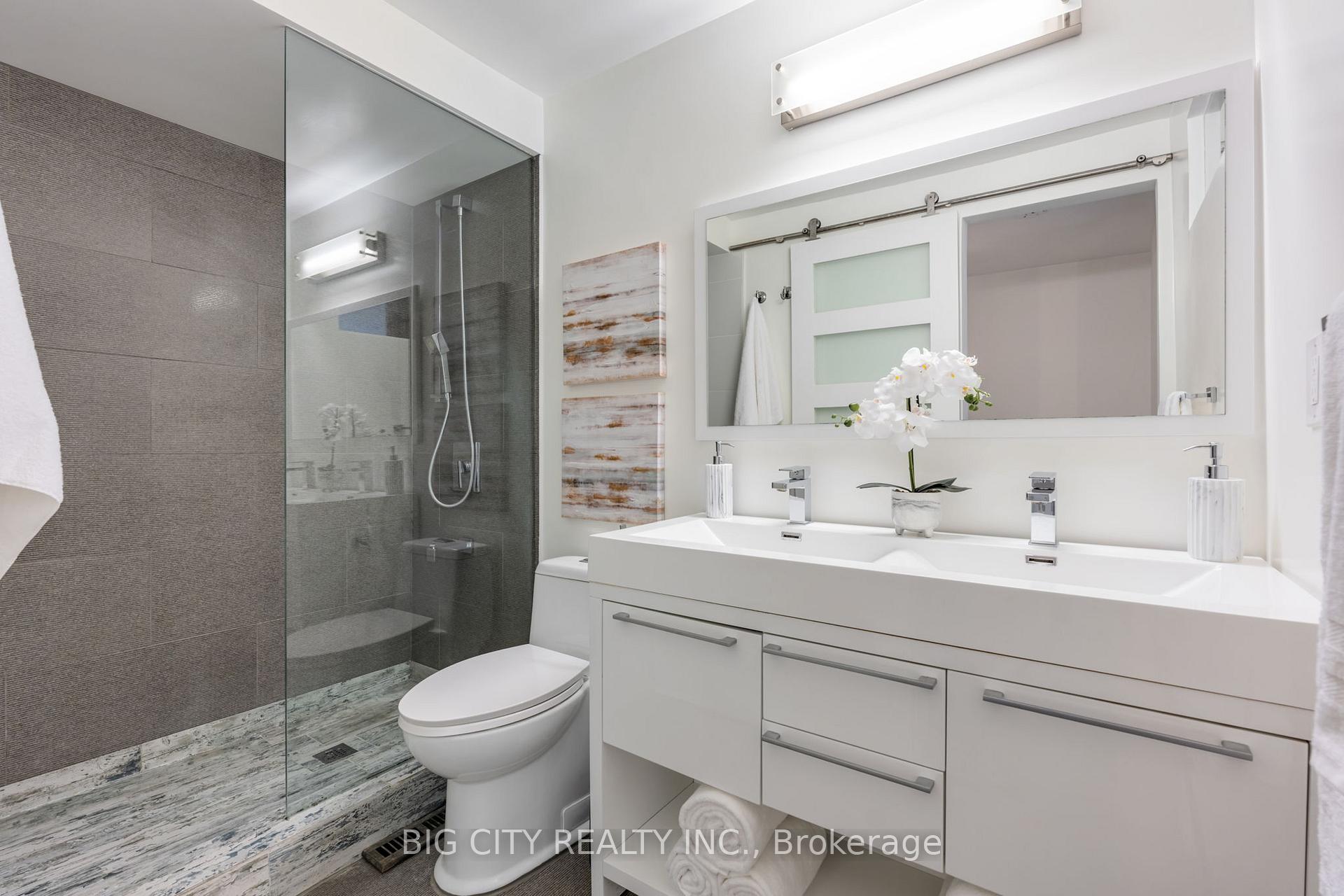 Photo 12 of 110 Torbrick Road, Toronto, Greenwood-Coxwell — HOMEH