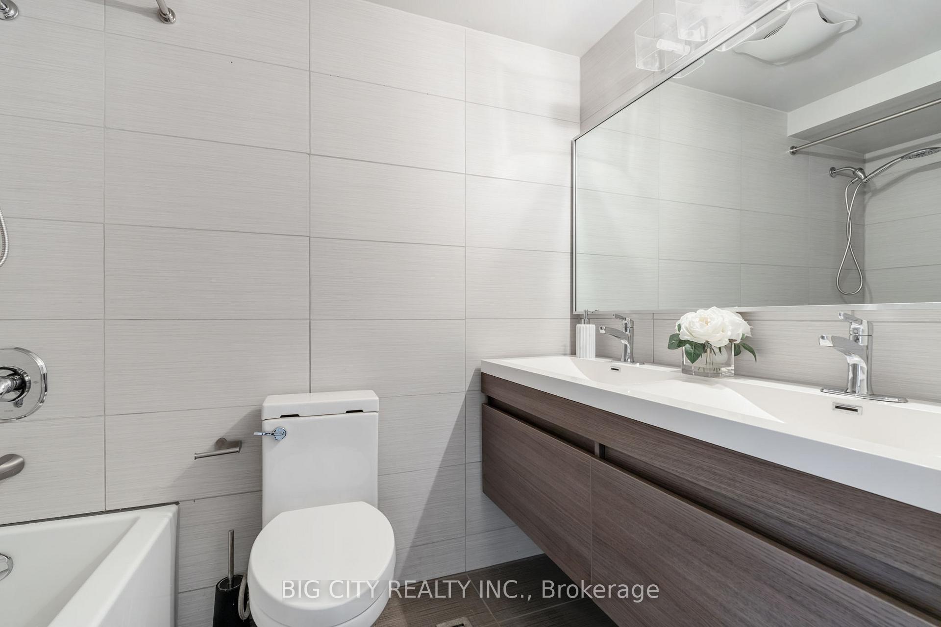 Photo 17 of 110 Torbrick Road, Toronto, Greenwood-Coxwell — HOMEH