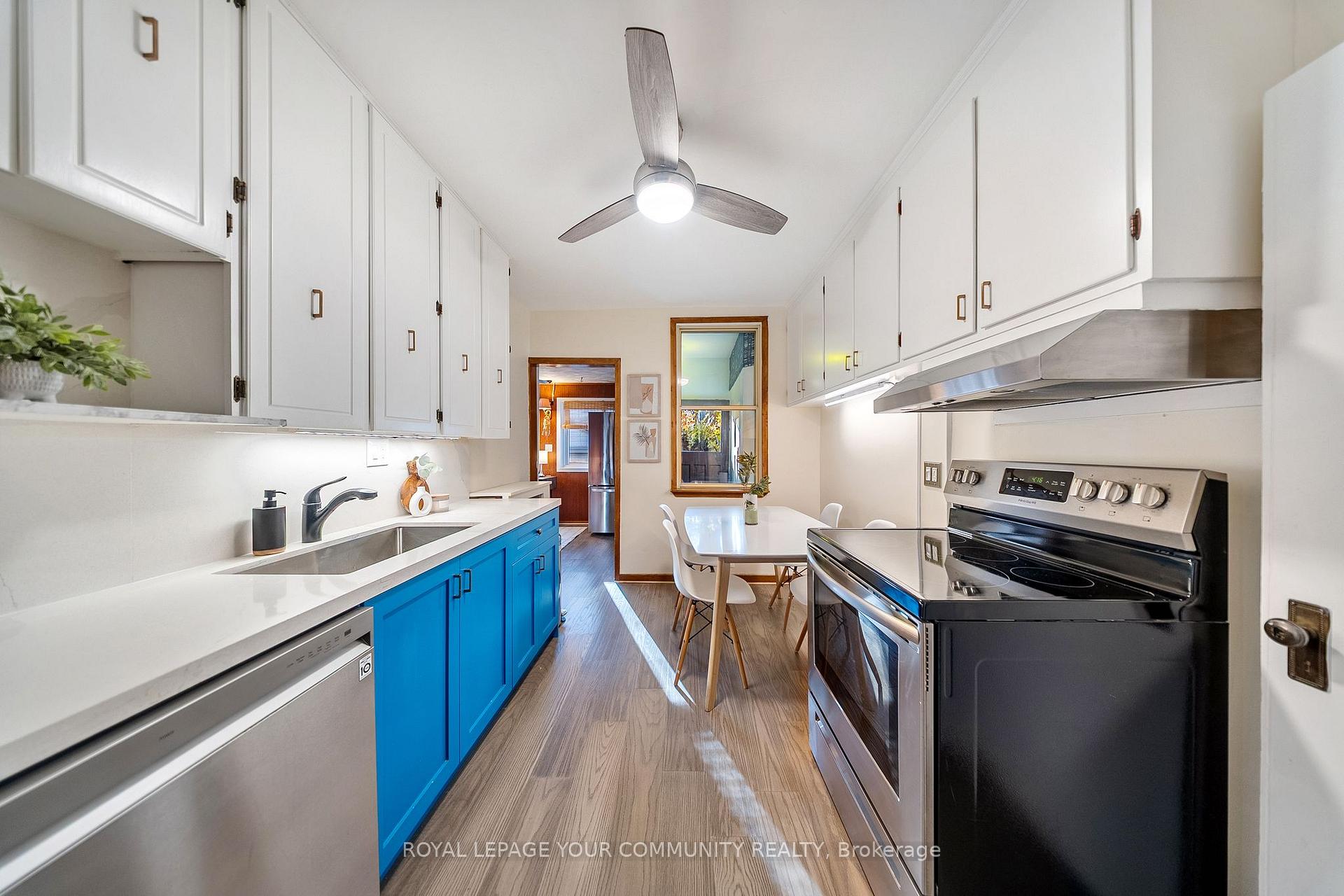 Photo 13 of 24 Patricia Drive, Toronto, East End-Danforth — HOMEH