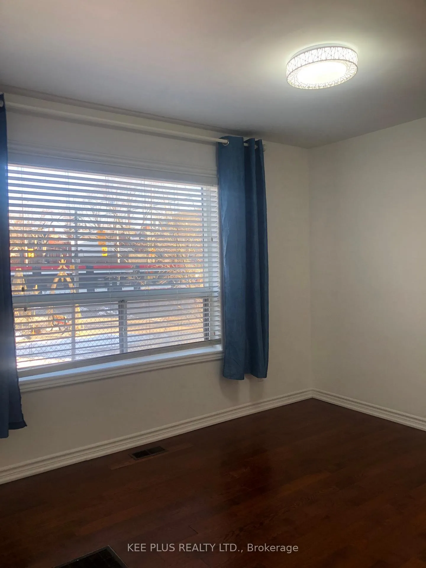 Photo 5 of 86 Pape Avenue, Toronto, South Riverdale — HOMEH