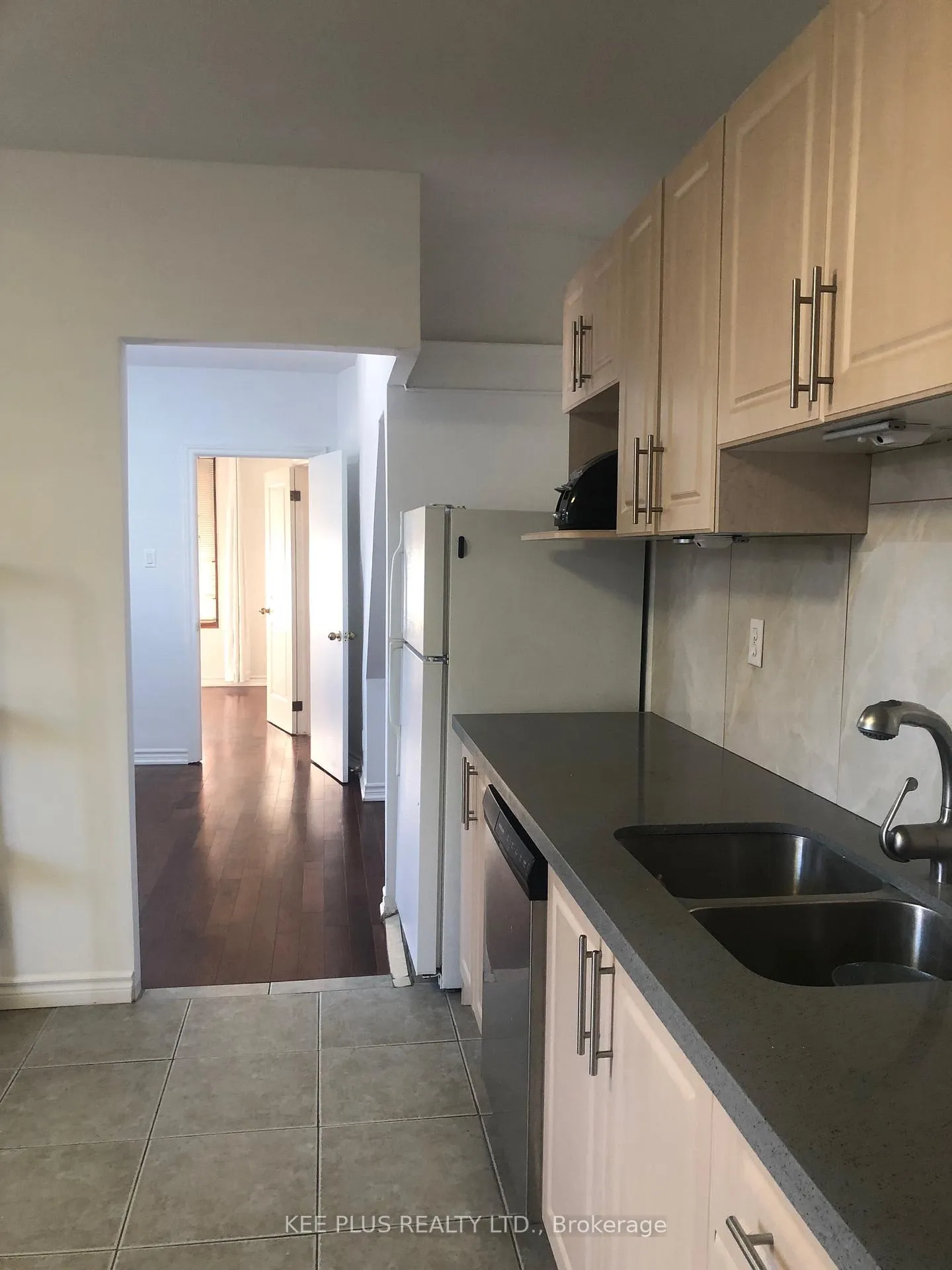 Photo 9 of 86 Pape Avenue, Toronto, South Riverdale — HOMEH