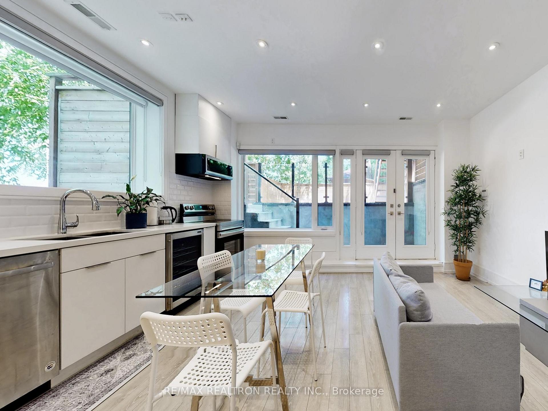 Photo 40 of 23 Cardiff Road, Toronto, Mount Pleasant East — HOMEH
