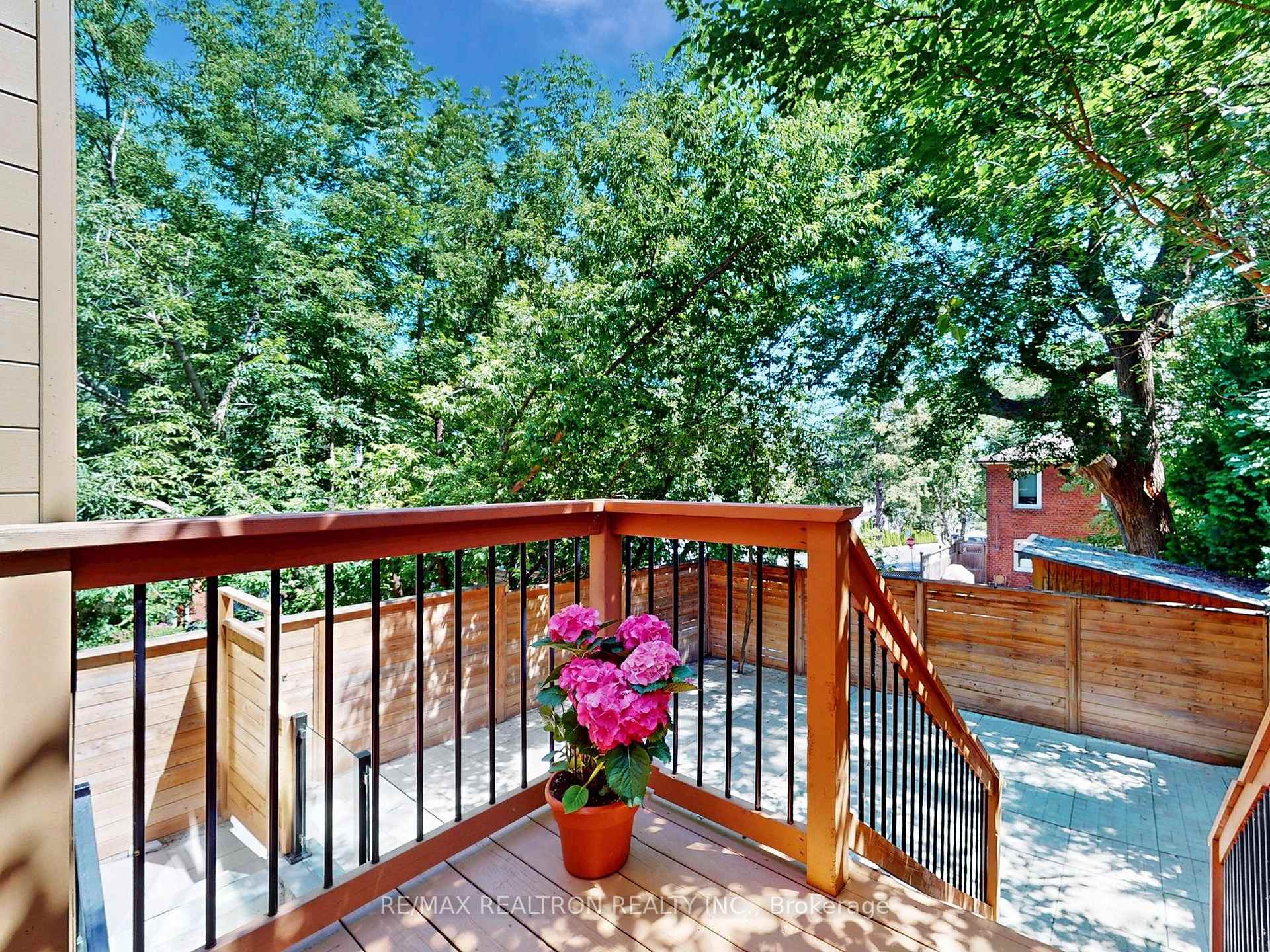 Photo 46 of 23 Cardiff Road, Toronto, Mount Pleasant East — HOMEH